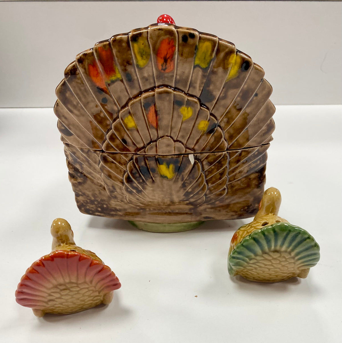 Vintage Ceramic Thanksgiving Turkey Table Ware Set