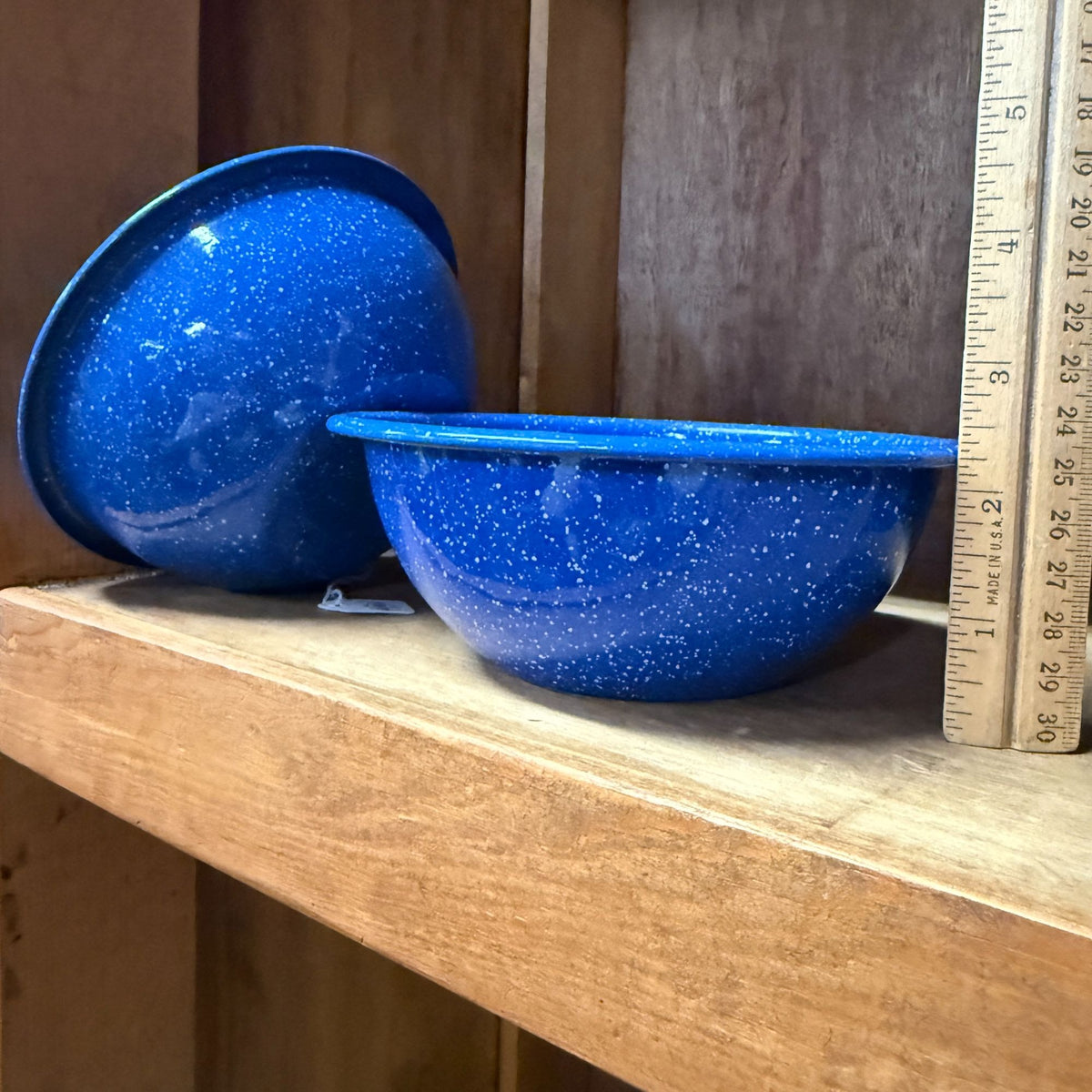 Vtg Blue White Speckle Enamel Graniteware Bowls 6” Diameter Soup Cereal 2 pc Set