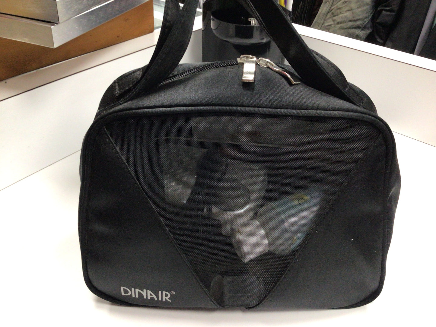 Dinair Airbrush Makeup Kit