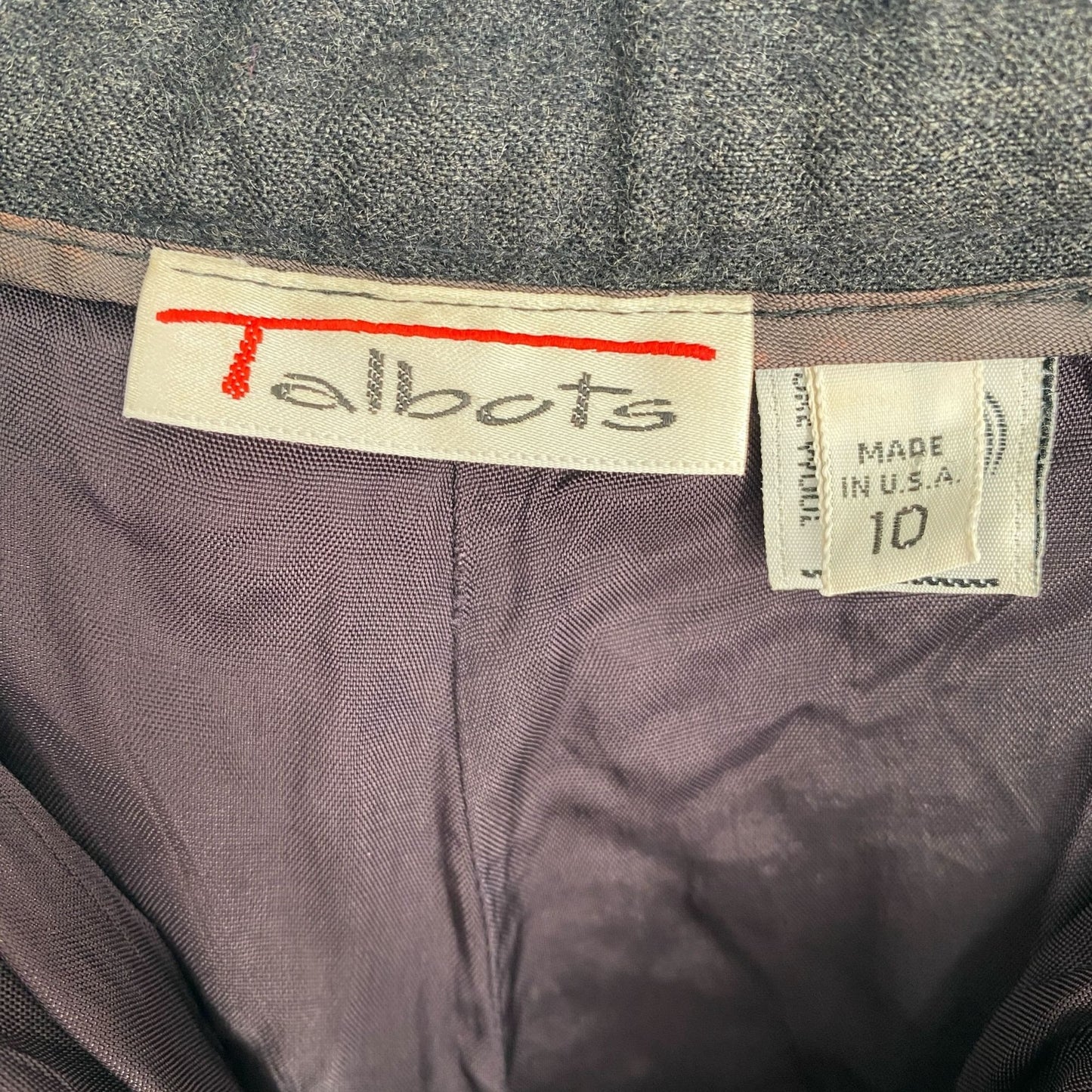 Vintage Talbots 10 Charcoal Gray Shorts Pleated Cuffed Wide High Waist Wool USA