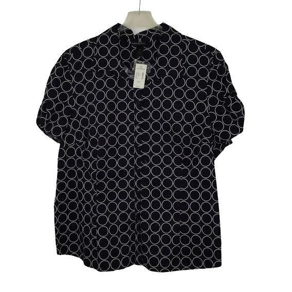 NWT Lane Bryant 26/28 Button Front Shirt Short Sleeve Black White Circles Dot