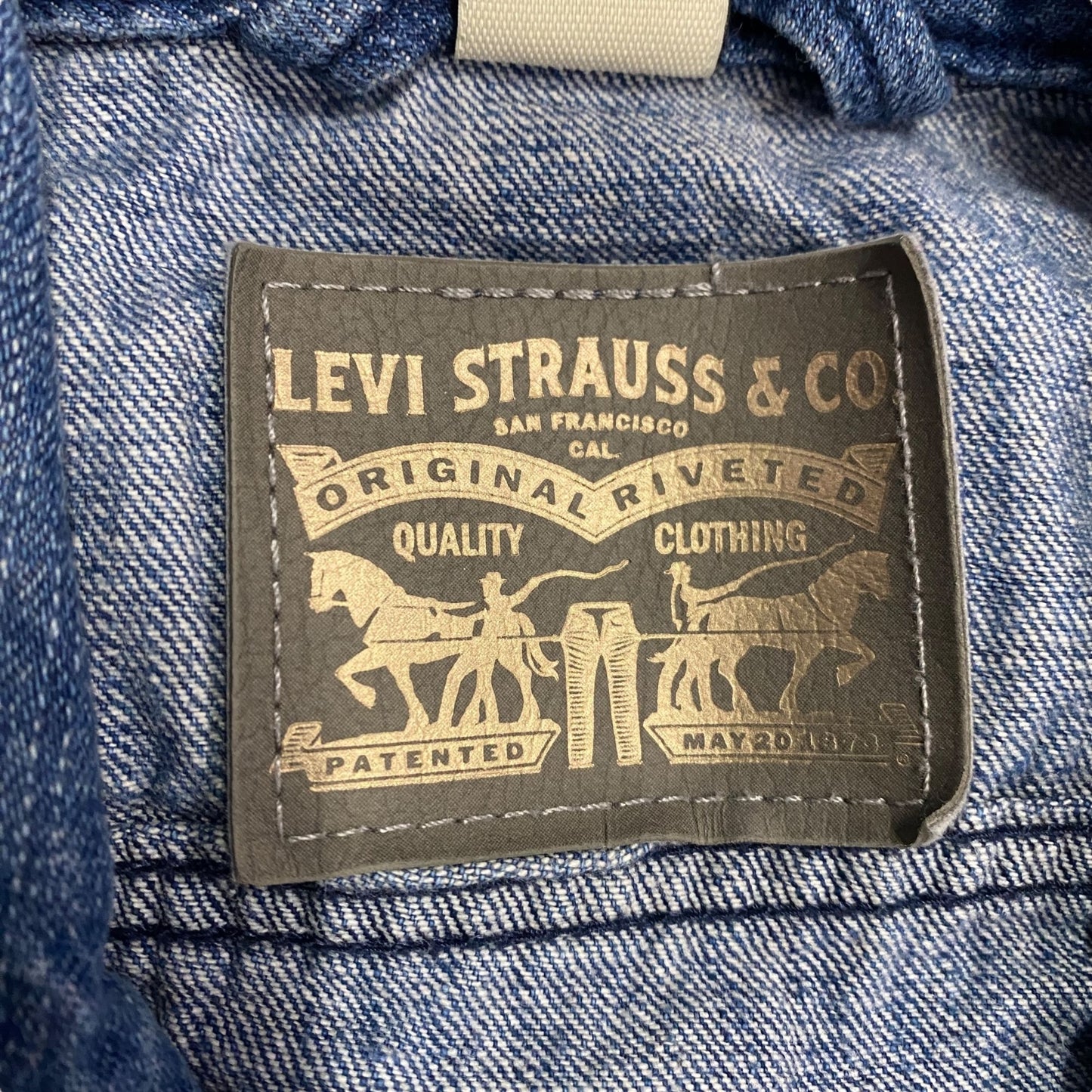 Levi Strauss & Co Youth S Blue Denim Jean Jacket Front Button Pockets Light Wash