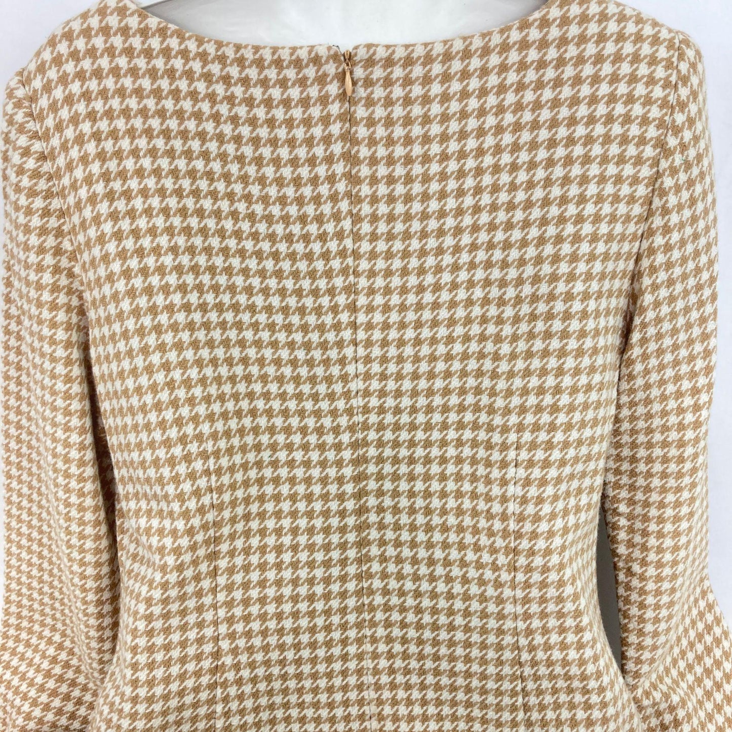 Chadwicks 12 Shift Dress Beige Houndstooth Long Sleeve Round Neck Knee Length