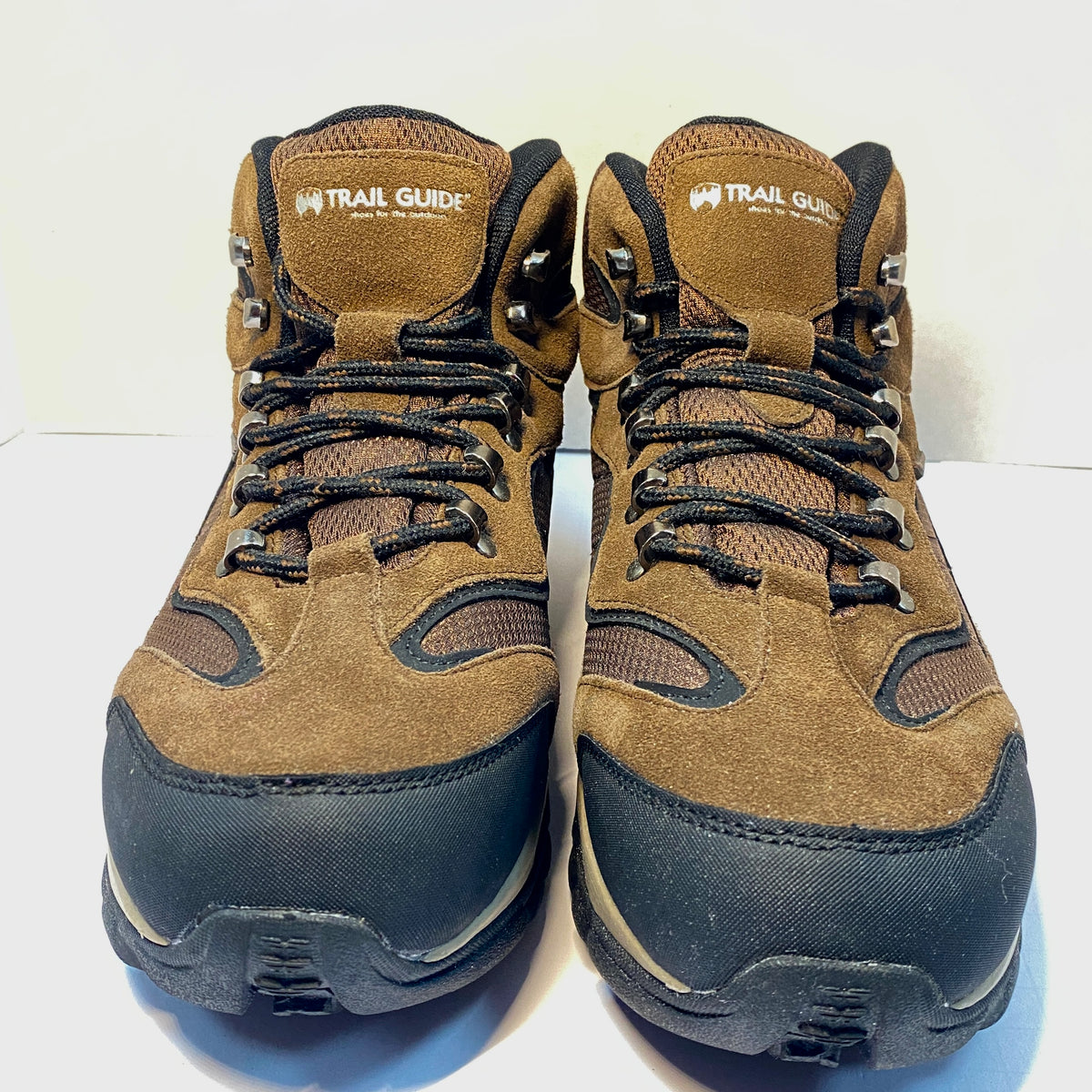 Trail Guide 10 EEE Men’s Hiking Boot Brown Black