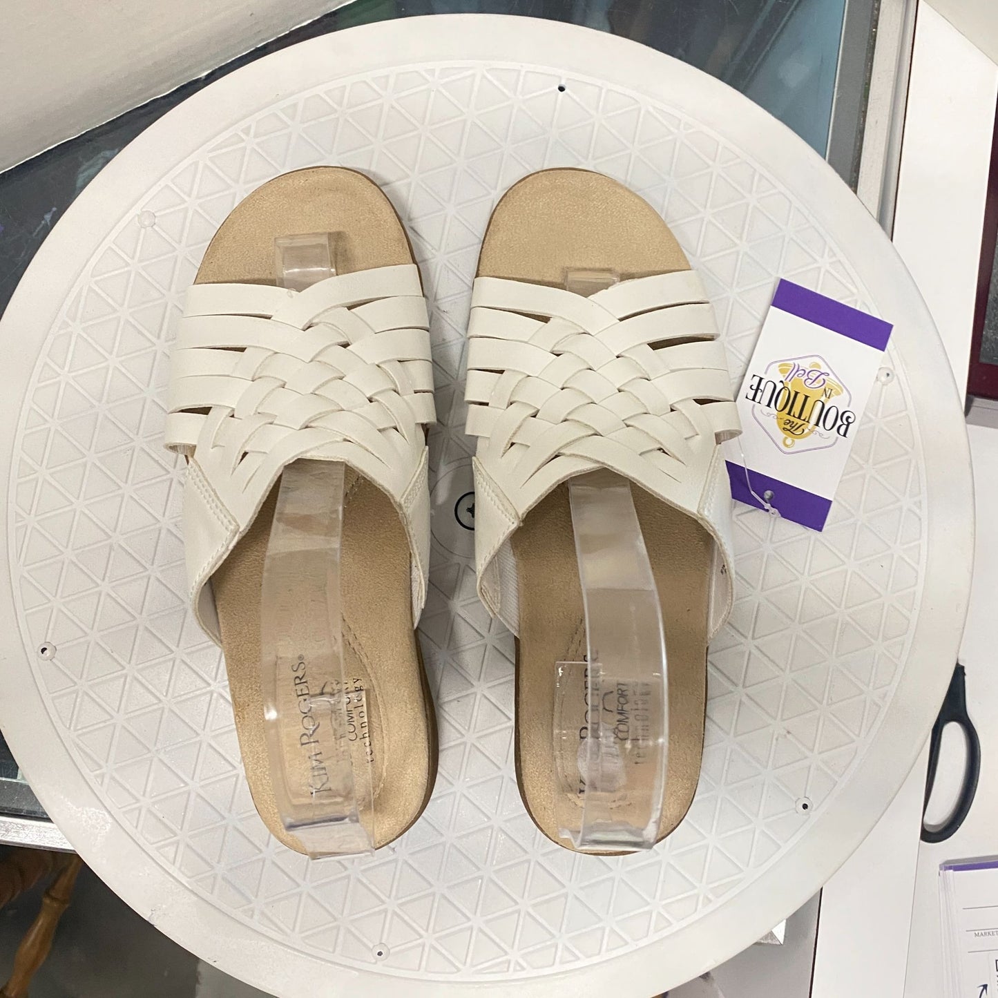 Kim Rogers Jovie Sandals White Womens 8 Ultra Comfort Technology Resort Vacation