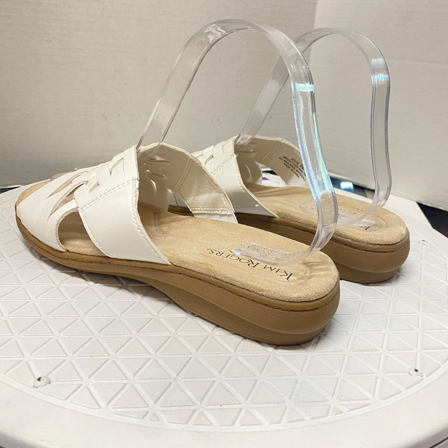 Kim Rogers Jovie Sandals White Womens 8 Ultra Comfort Technology Resort Vacation