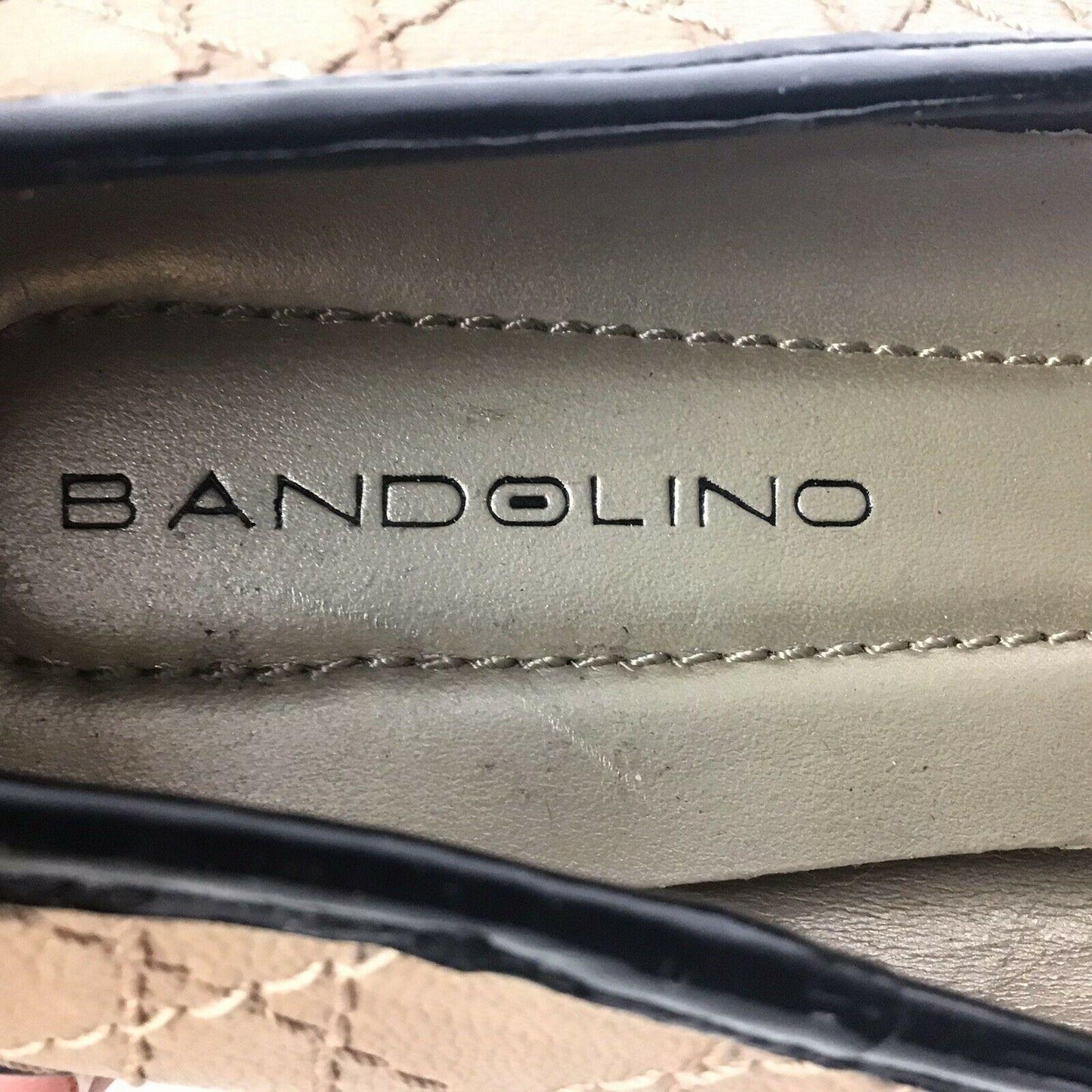 BANDOLINO 8M Beige Black Xanda Quilted Leather Ballet Flat Black Toe Gold Buckle