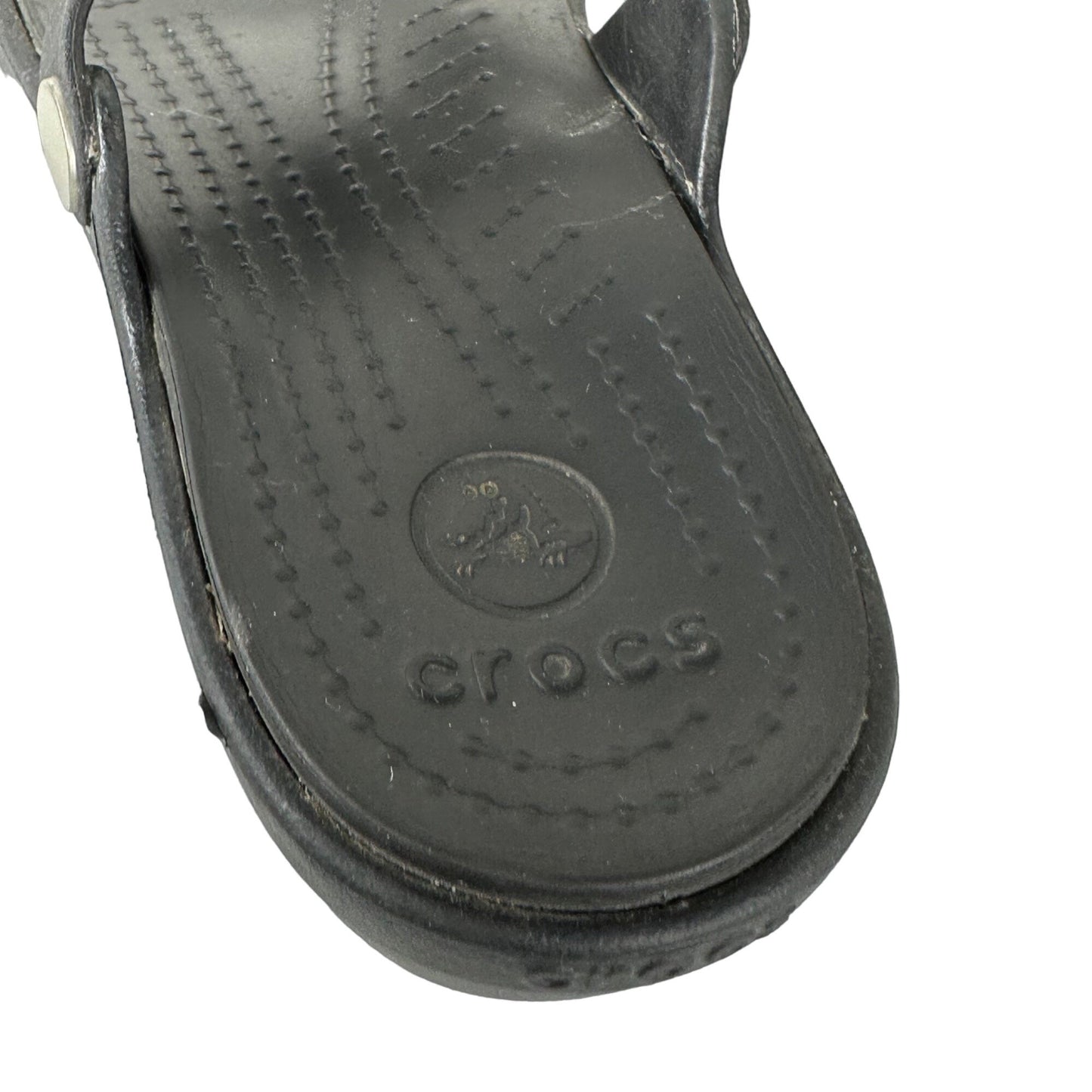 Crocs Womens 11 Black Sanrah Flip Flop Wedge Slip On Sandal Silver Circle Emblem