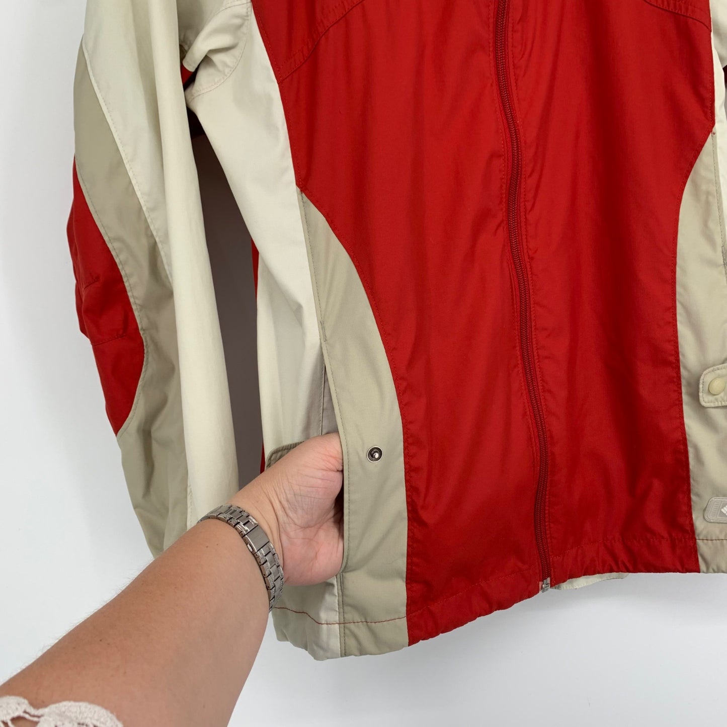 Columbia Packable Rain Jacket Windbreaker Hooded Full Zip Womans S Red Tan