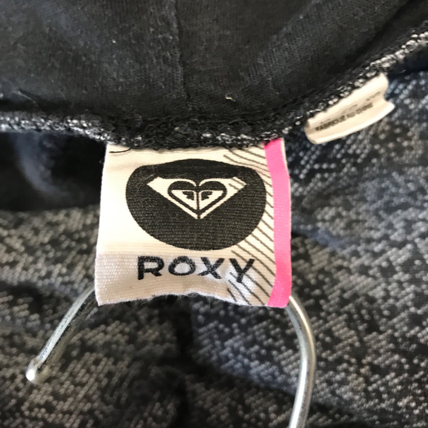 Roxy XL Gray Hoodie Zip Kangaroo Pockets Button Cowl Neck Logo Raw Seam