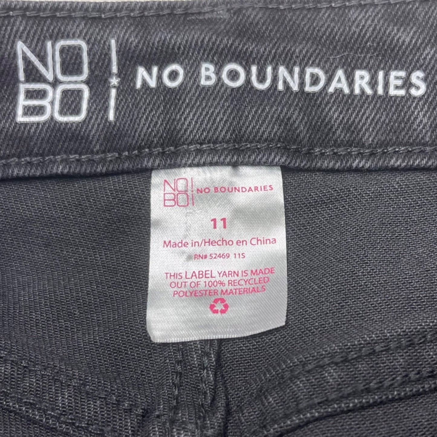 NWT No Boundaries Juniors 11 Black Super High Rise Mom Jeans Distressed 5 Pocket