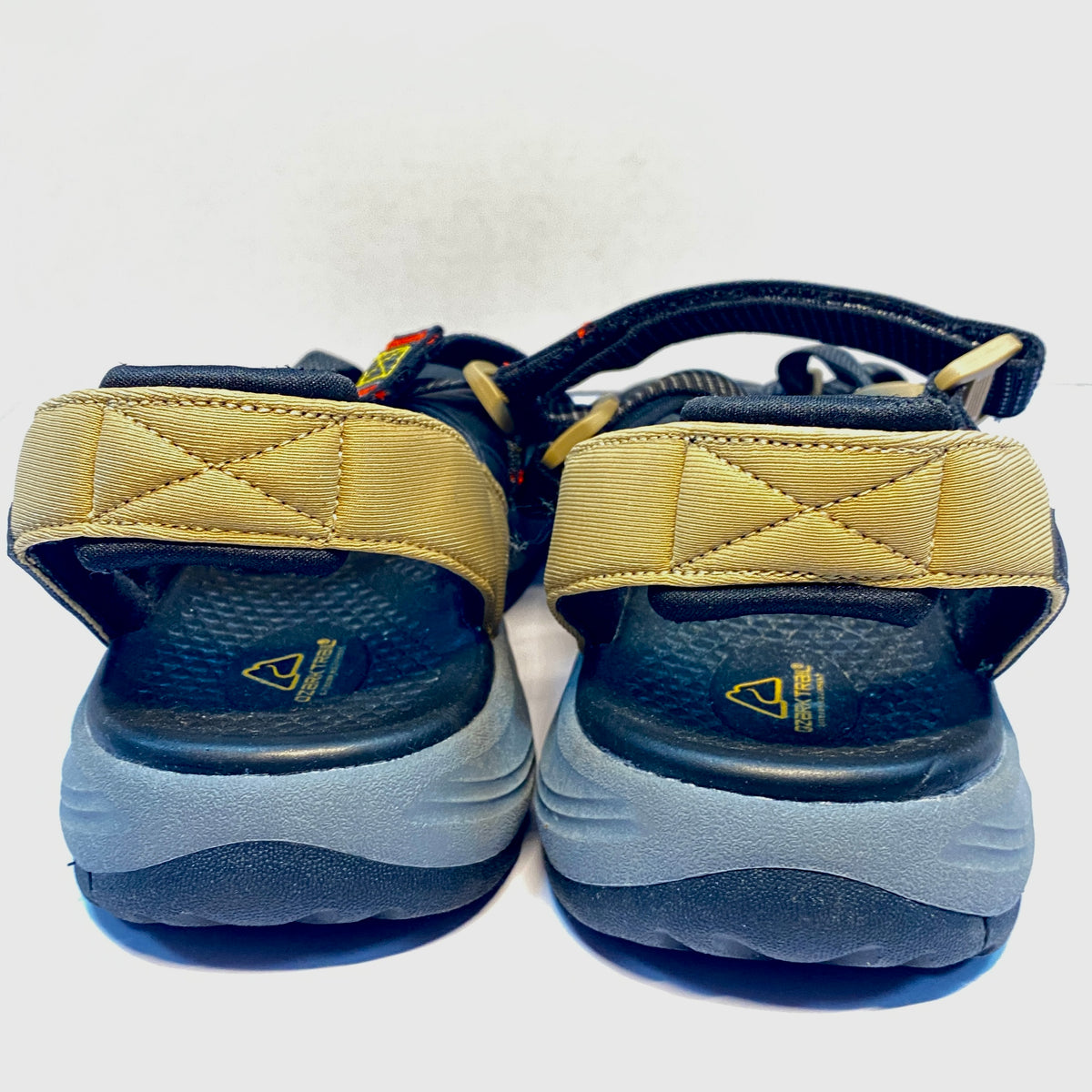 Ozark Trail Men’s Sandal Size 13 Adjustable Comfort Footbed Rugged Outsole