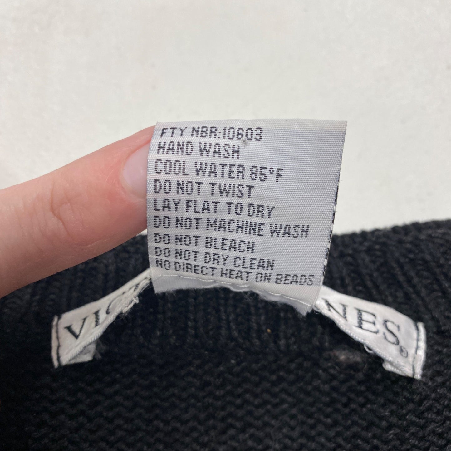 Womens Vtg Christmas Sweater Victoria Jones Black Beaded Tunic Shoulder Pads L