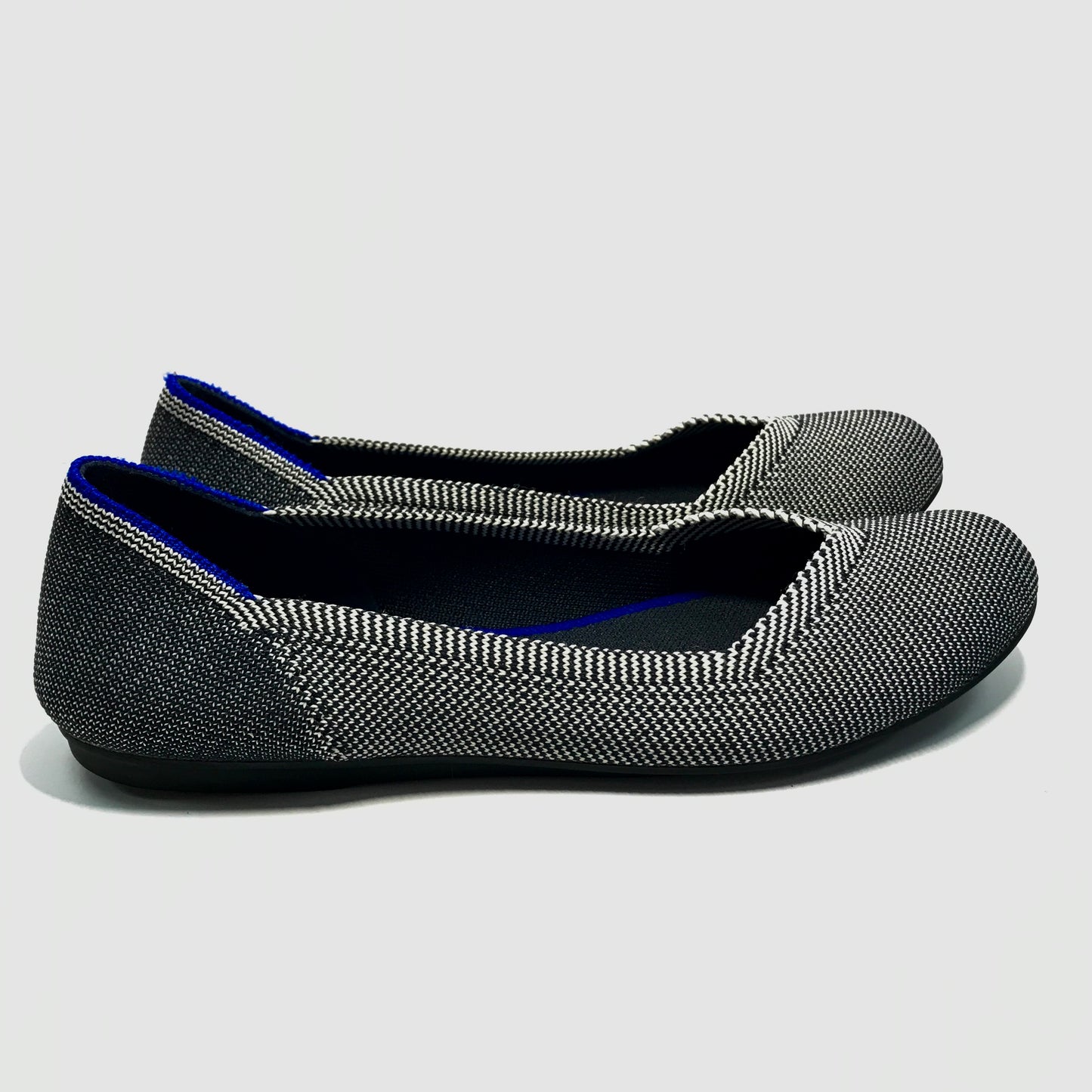Rothy’s Flat Round Toed Ballet Flats Gray Birds-Eye Pattern