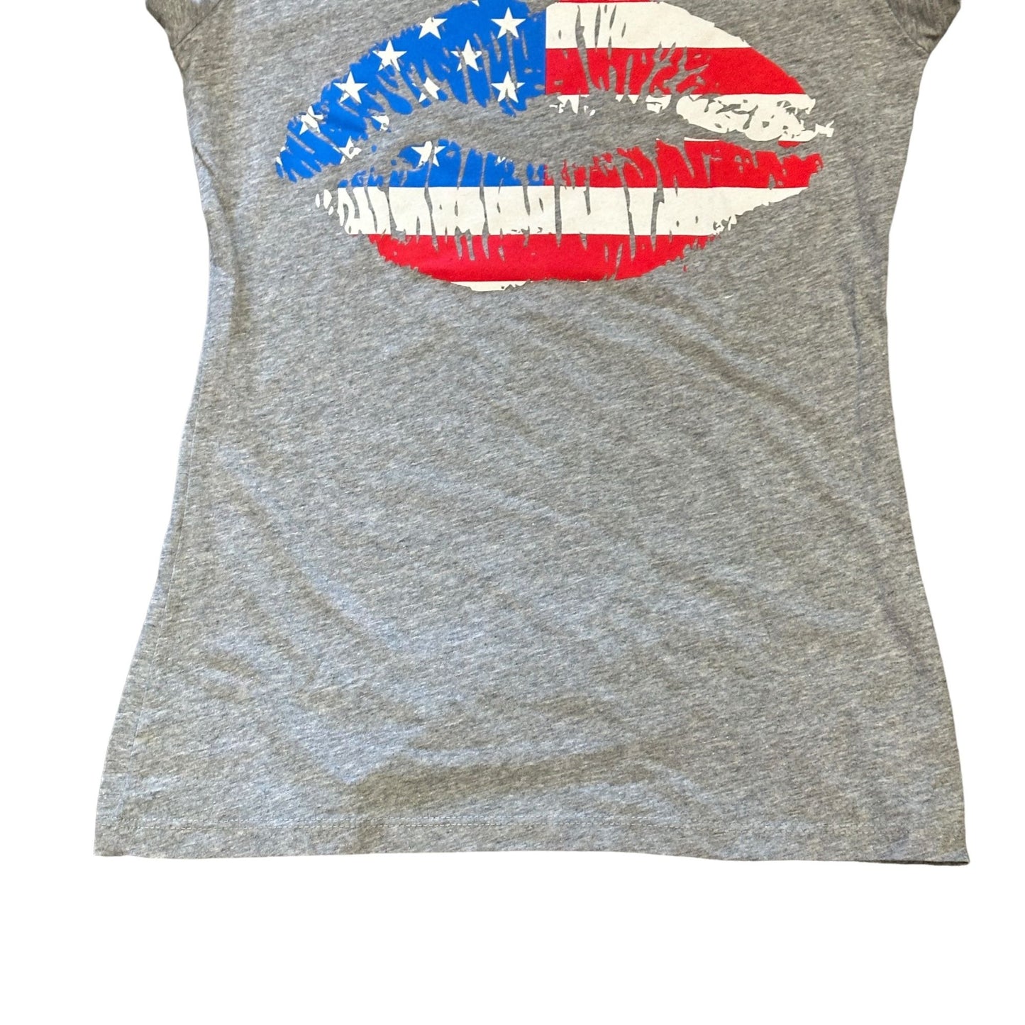 Hybrid Apparel Womens M Patriotic Kiss Tshirt USA Flag Lips Gray Short Sleeve