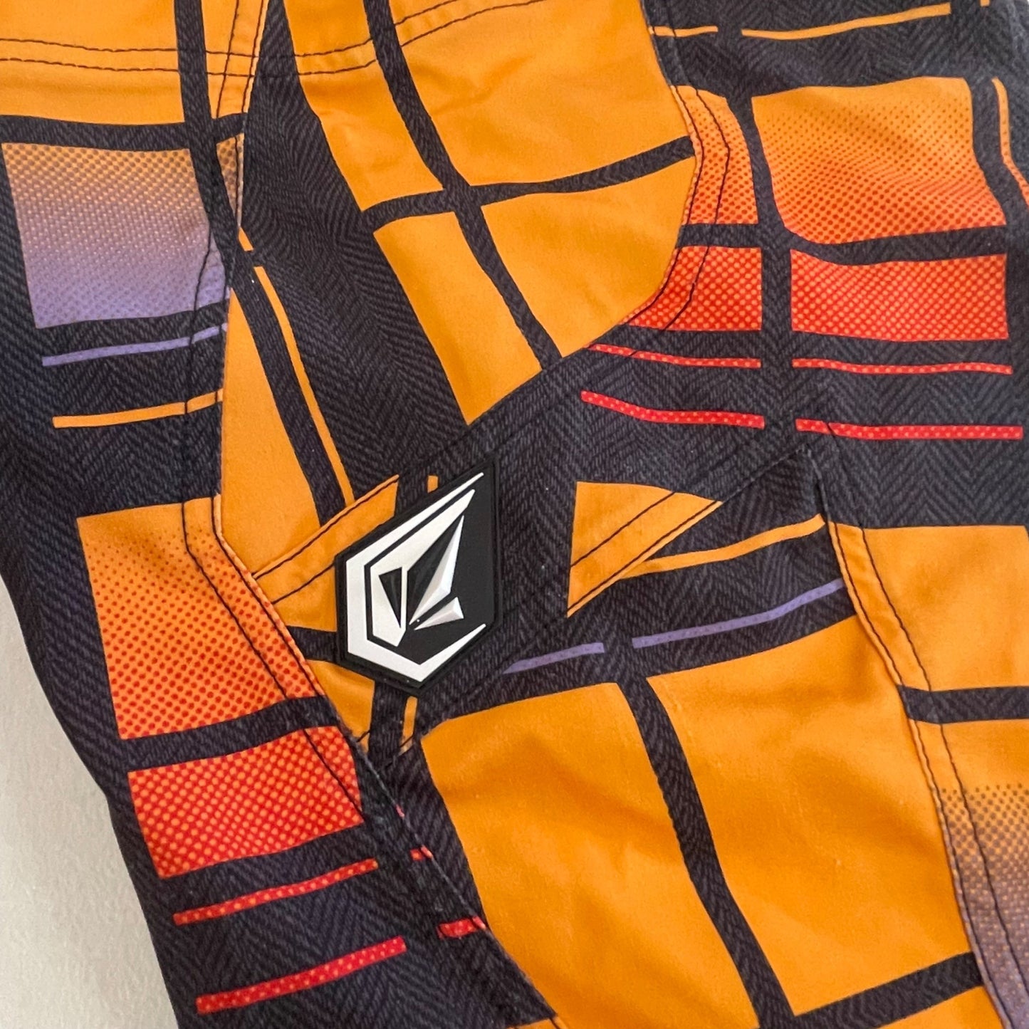 Volcom Boys 10 Armstrong Print Orange Boardshorts Swim Trunks Surf 4 Way Stretch