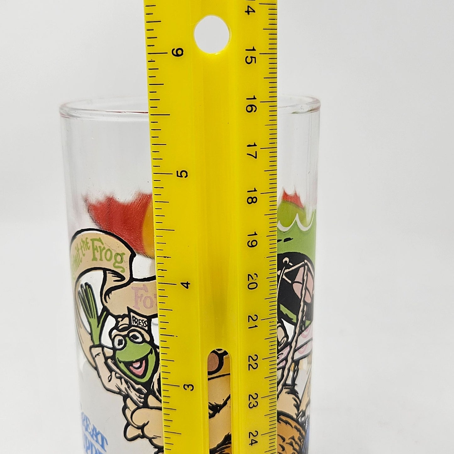 Vintage 1981 McDonalds THE GREAT MUPPET CAPER Drinking Glasses Miss Piggy Kermit