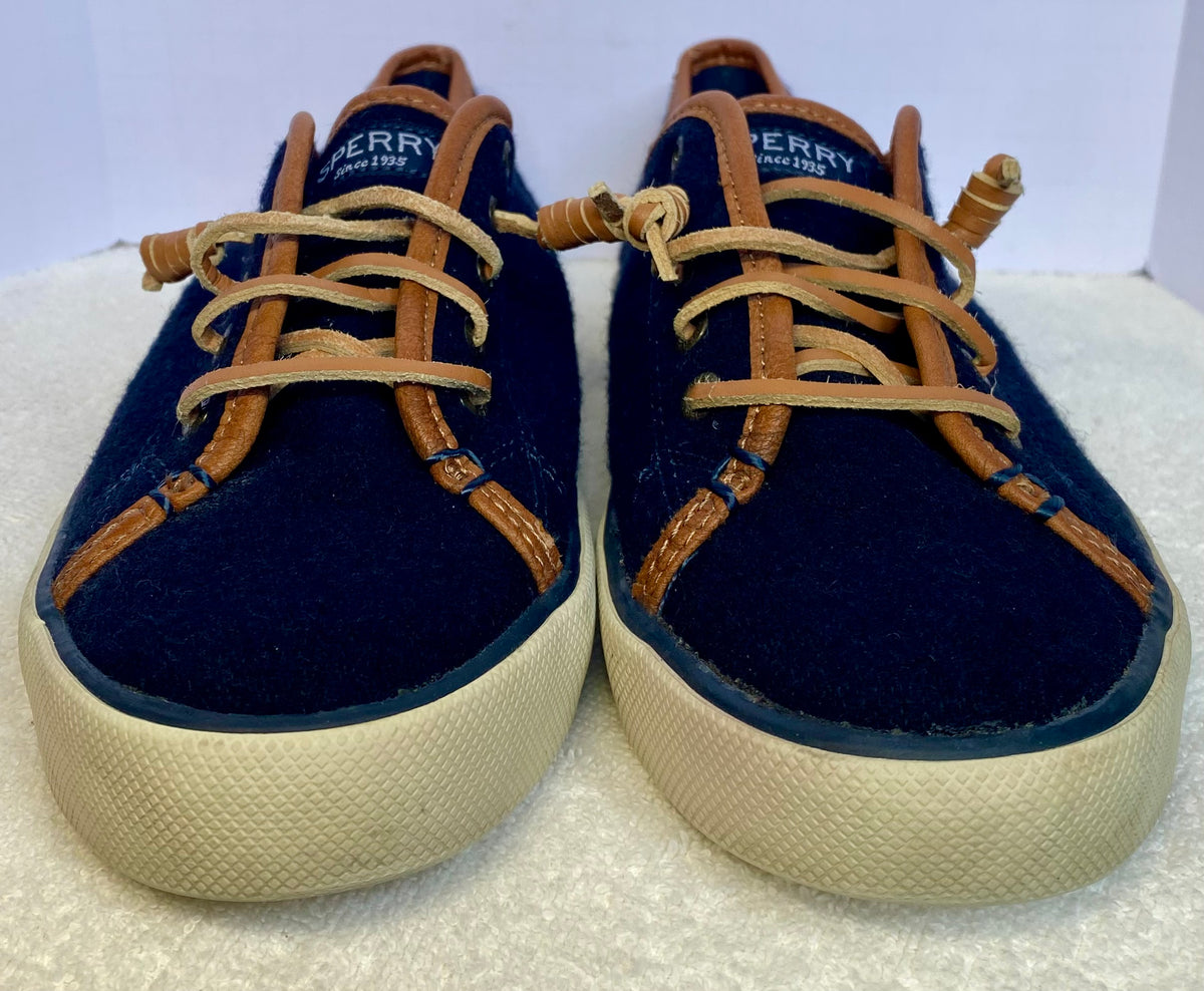 Sperry Navy Blue Casual size 7