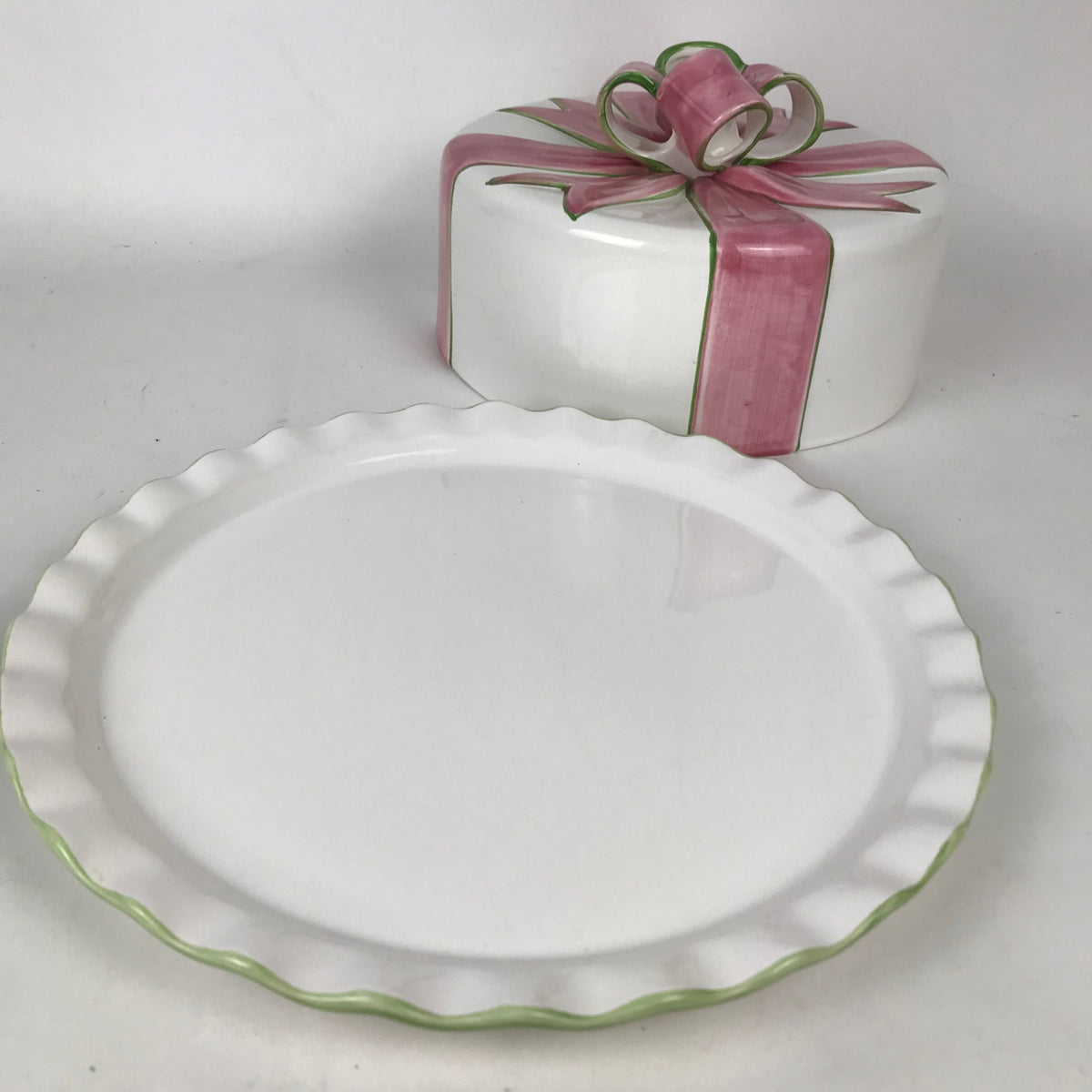 Vintage Alabaster Ribbons and Bows 1996 for Portugal Ceramics Cake Plate Cover