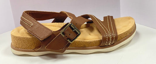 Clark Collection Brown Leather Ultimate Comfort Brynn Step Sandal Crisscross Strap 6