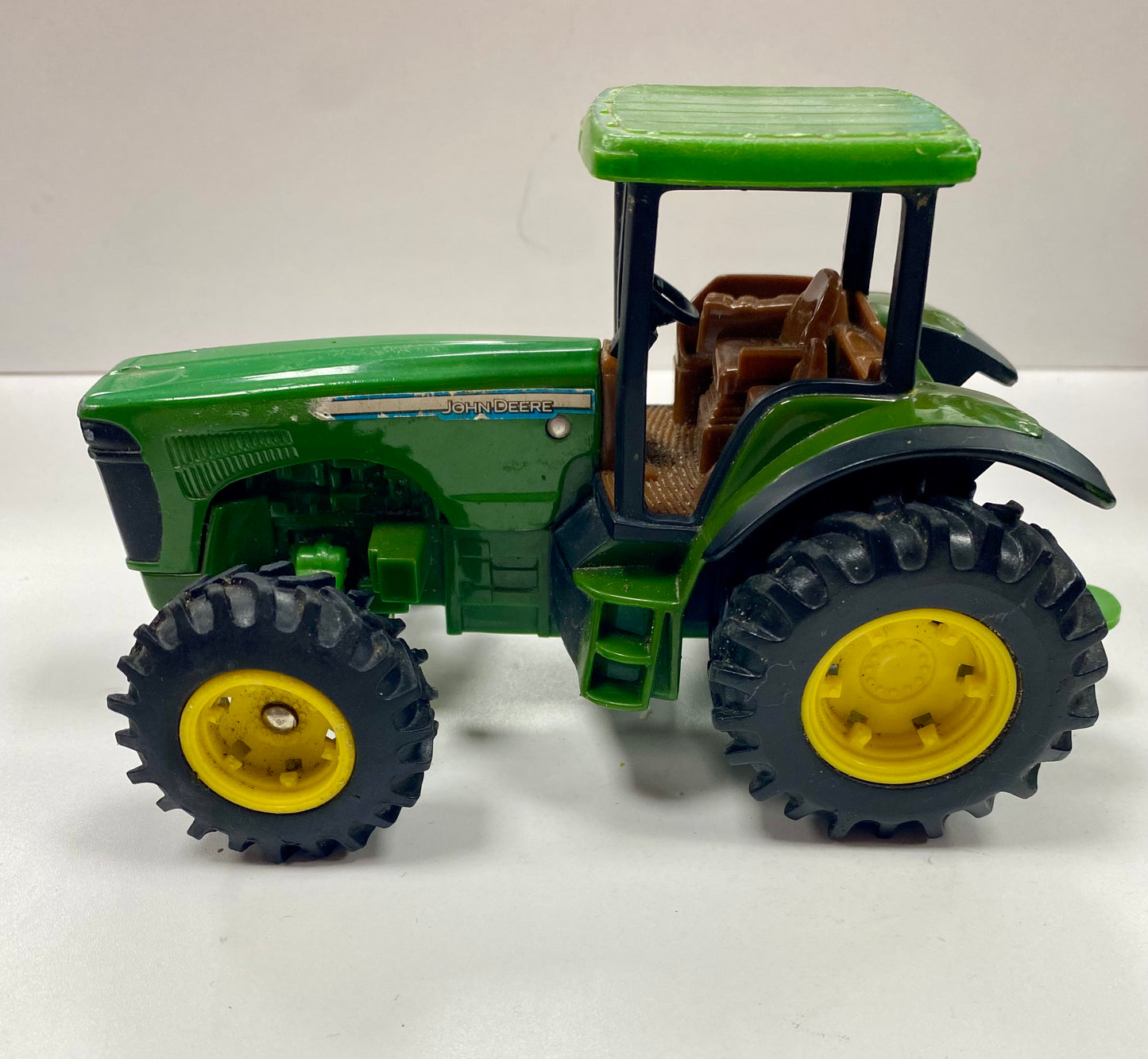 Vintage 1990 John Deere 8000 Series 7” ERTL Farm Toy