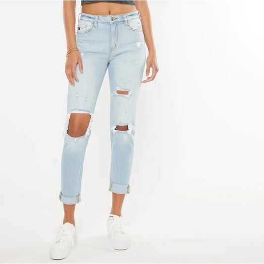KanCan Greer Ultra High Rise Mom Jeans 11/29  Juniors Lt Wash Distressed KC9226M