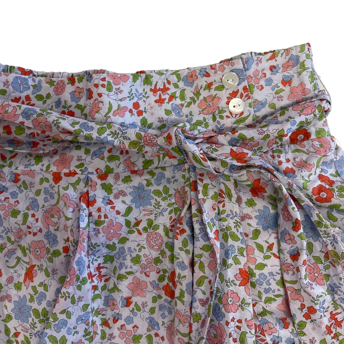 AEO S Floral Mini Skirt Elastic Smocked Waist Pockets Button Detail High Waist