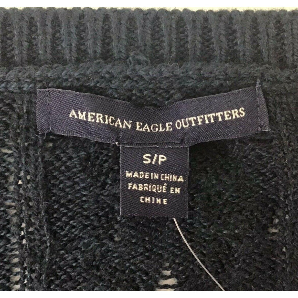 NWT AEO S Navy Blue Cable Knit Sweater Long Sleeve Pullover Round Neck Side Zip