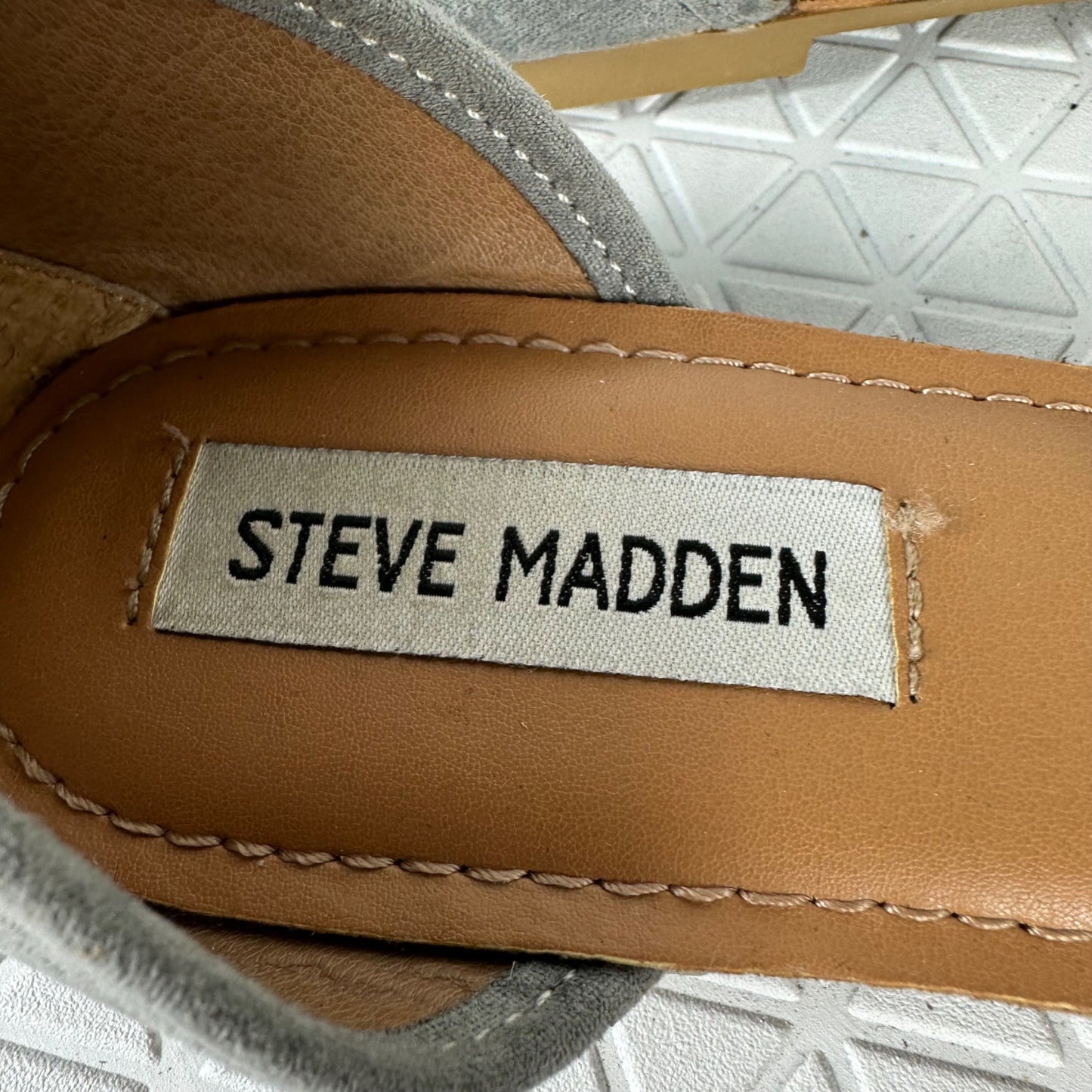 Steve Madden 7.5 Maia Gray Fabric Flats Perforated D'Orsay Round Toe Casual