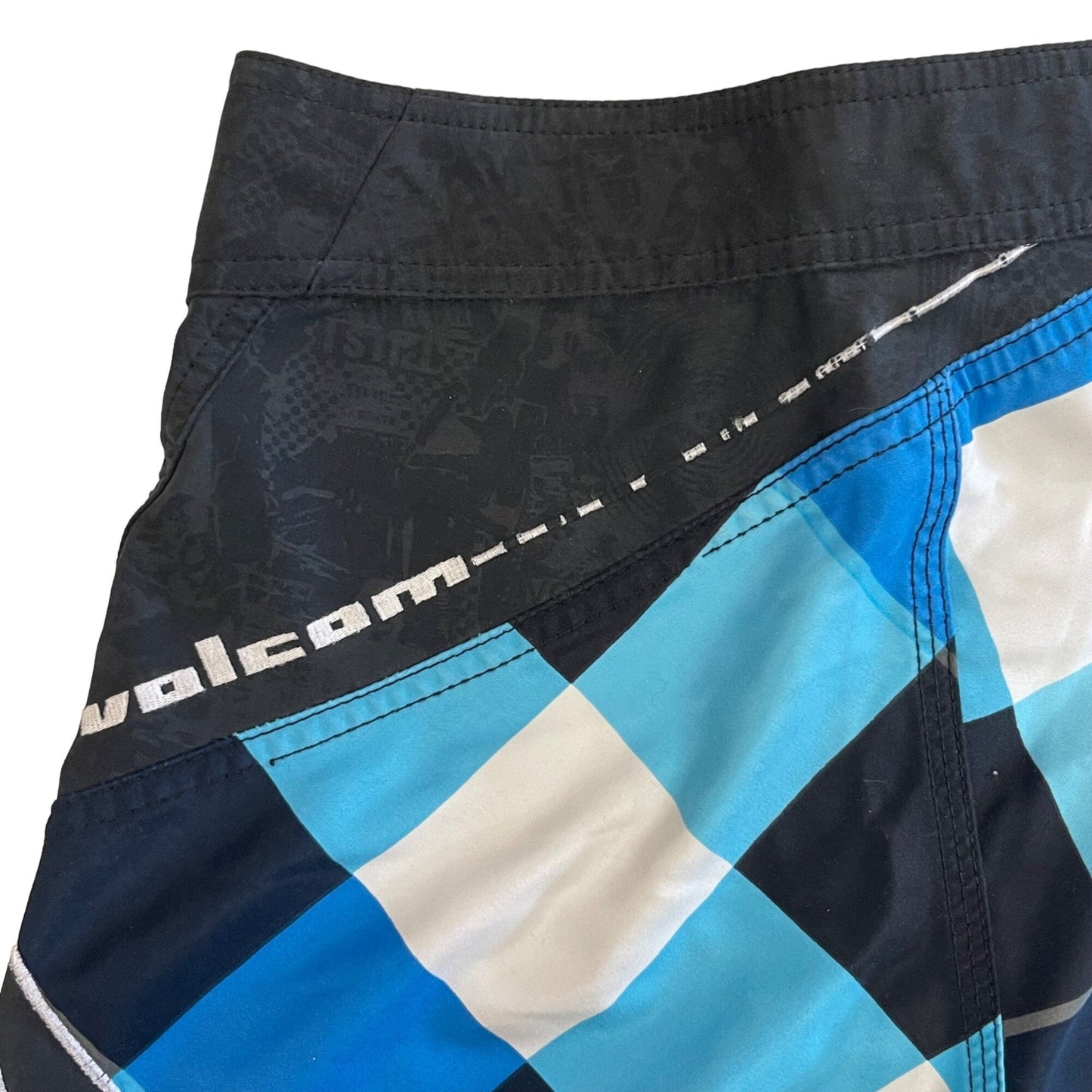 Volcom Boys 12 Blue Ice Plaid Boardshorts Swim Surf Trunks Pocket Logo Spellout