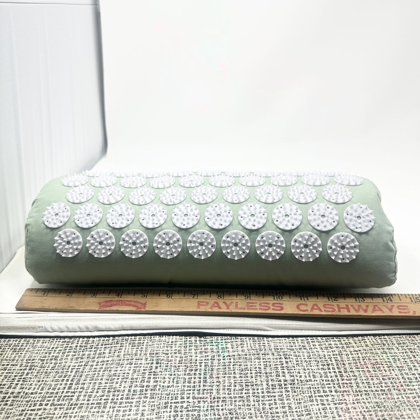 Acupressure Pillow Bed of Nails Muscle Relaxation Pain Relief Caring Mill