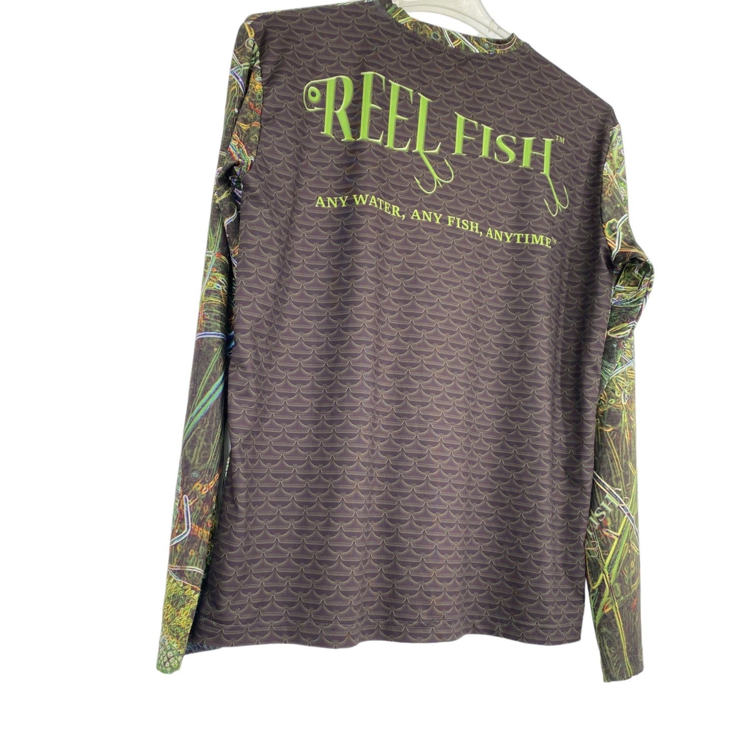 Reel Fish Mens M Long Sleeve Fishing T Shirt Green Brown Crew Neck Outdoors