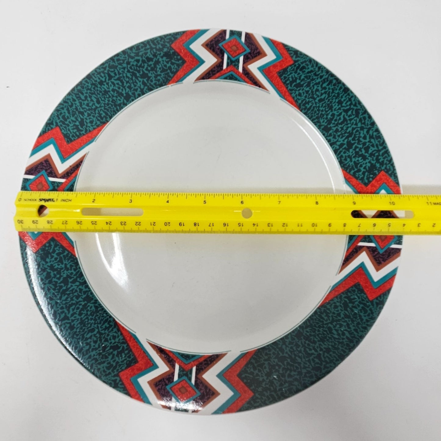 Gibson Designs Mojave Dinner Plates (4) Diameter 10 3/4" Aztec Southwest Retro