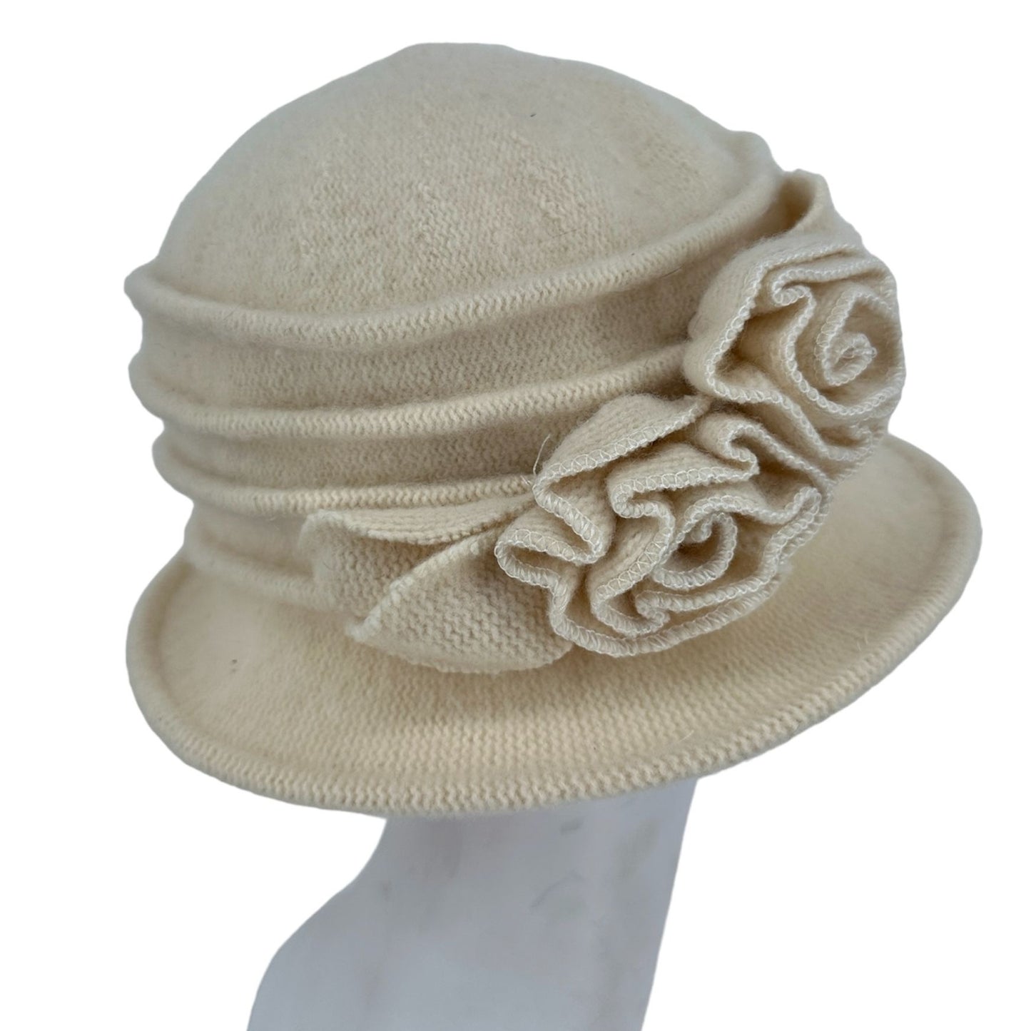 Lawliet Women Cream Cloche Hat Cap Wool Knit Gatsby Floral Accent Packable Retro