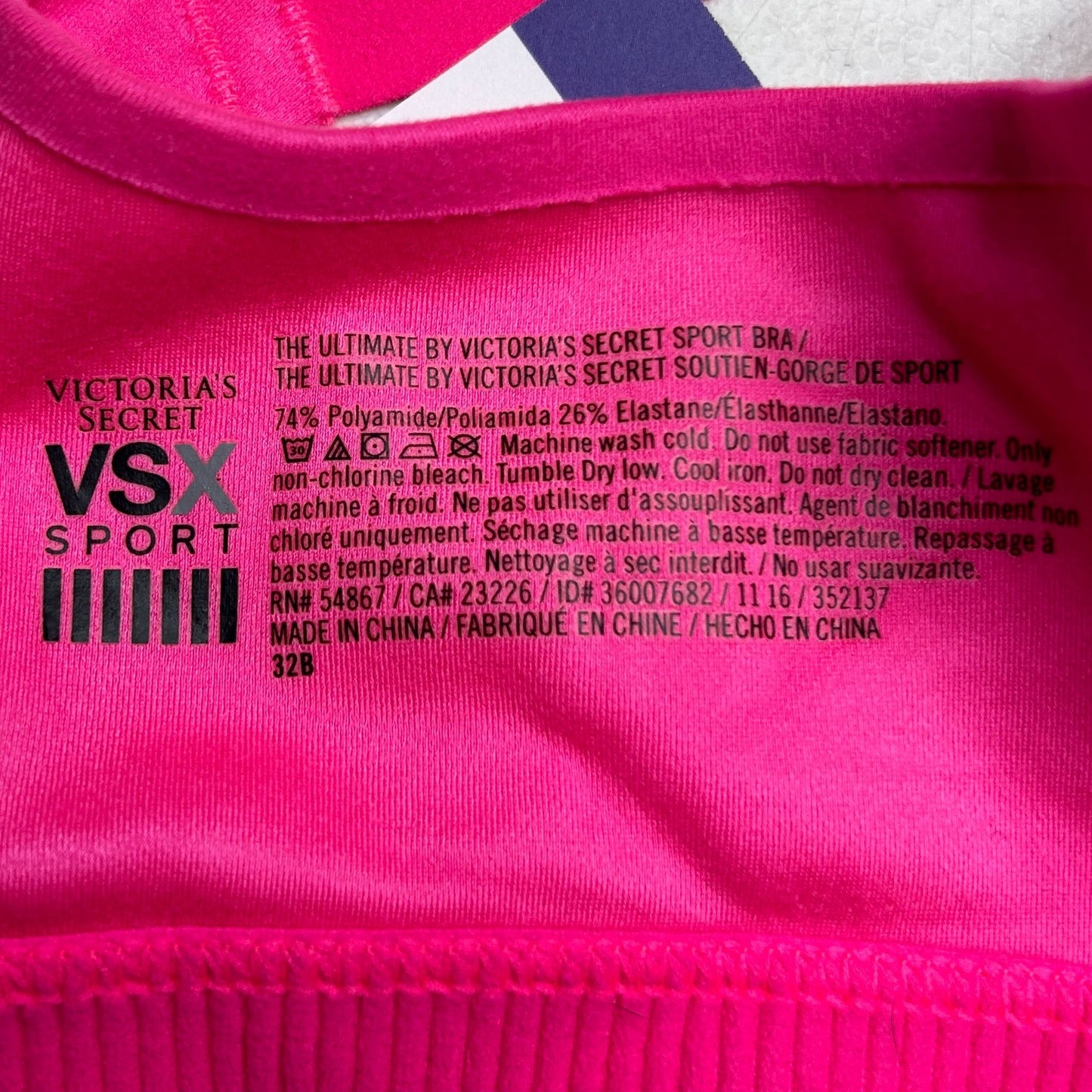 Victoria's Secret Sport 32B The Ultimate Sports Bra Hot Pink Built In Cups VSX