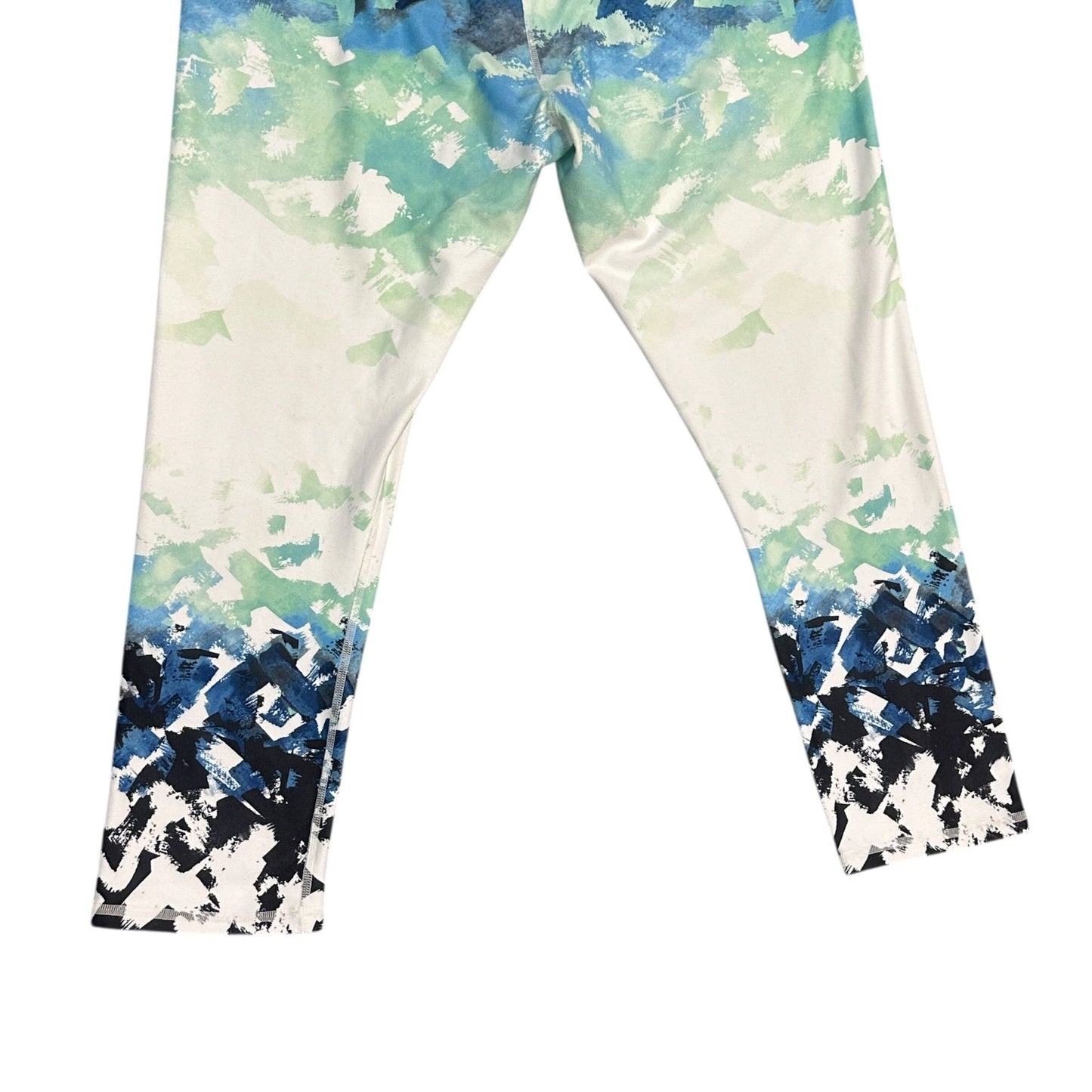 Fabletics L Winn Printed PowerHold Capri Leggings Compression Athleisure