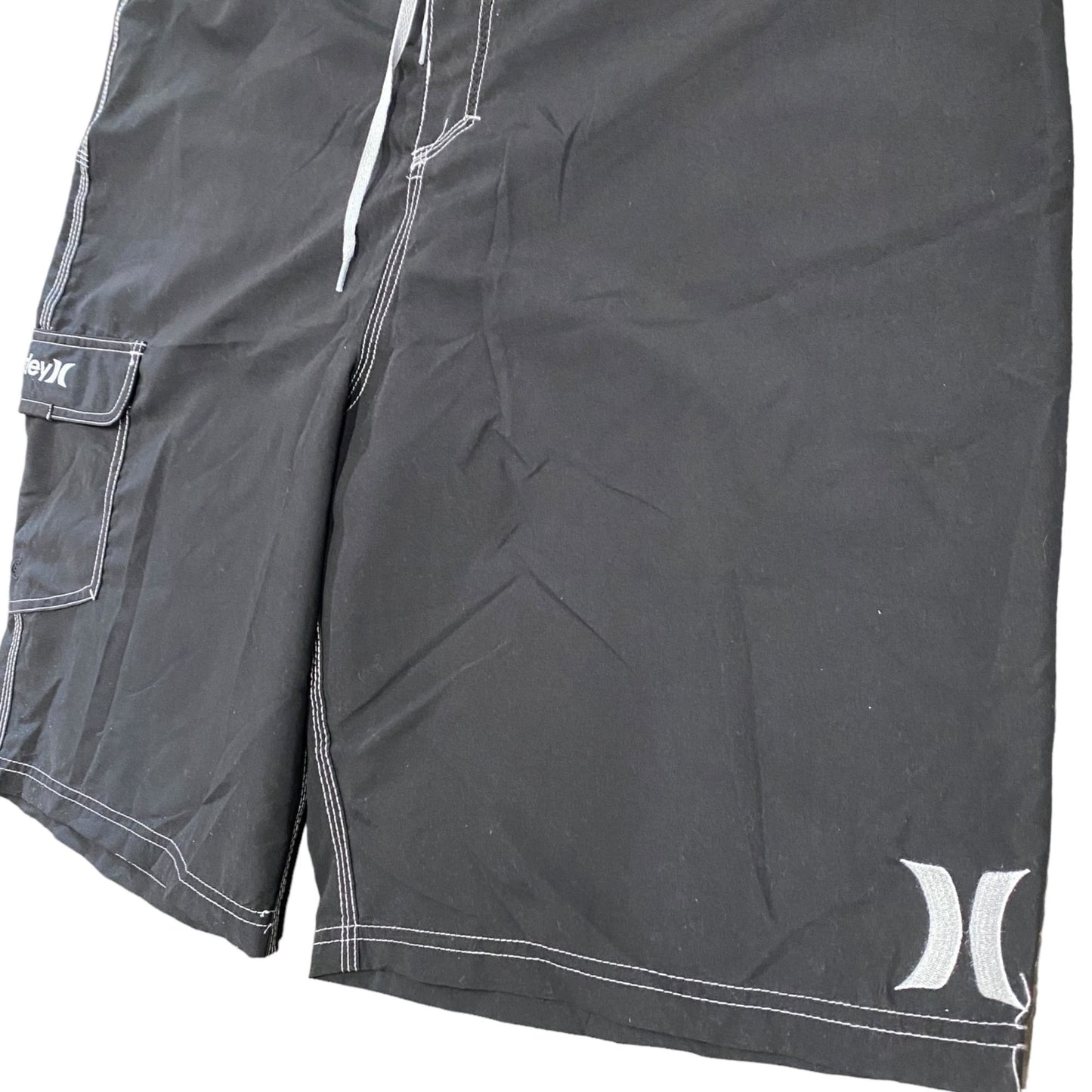 NWT Hurley Mens 42x22 Gray Swim Trunks Board Shorts Knee Length Drawstring Waist