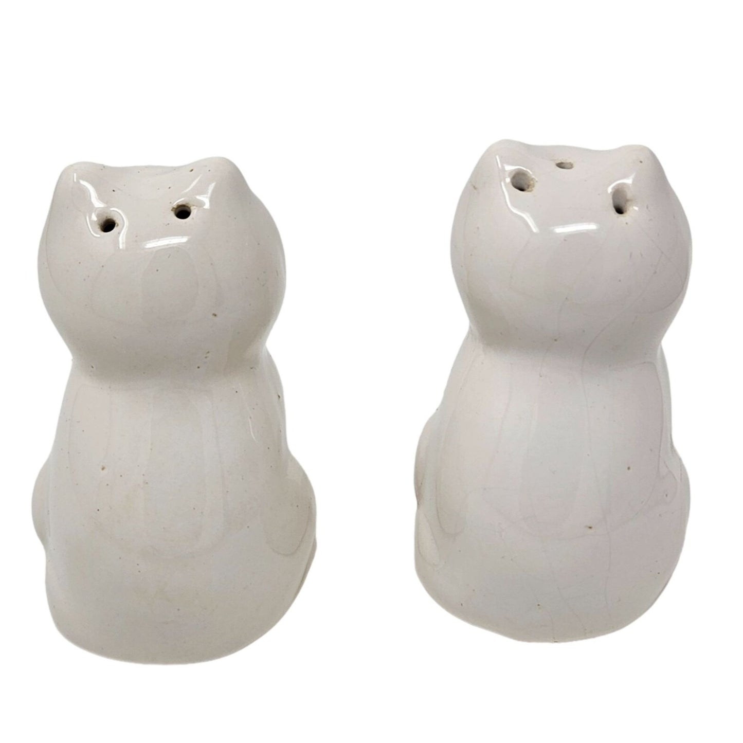 Vintage White Cat Salt And Pepper Shaker Dinnerware Home Goods Made in Brazil