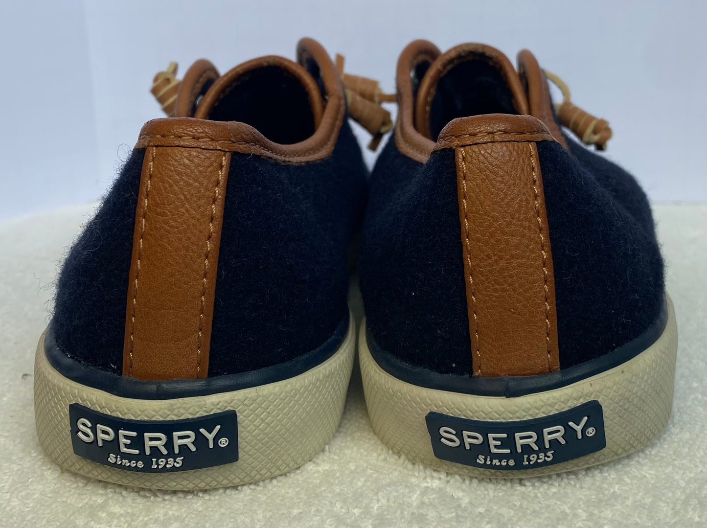 Sperry Navy Blue Casual size 7