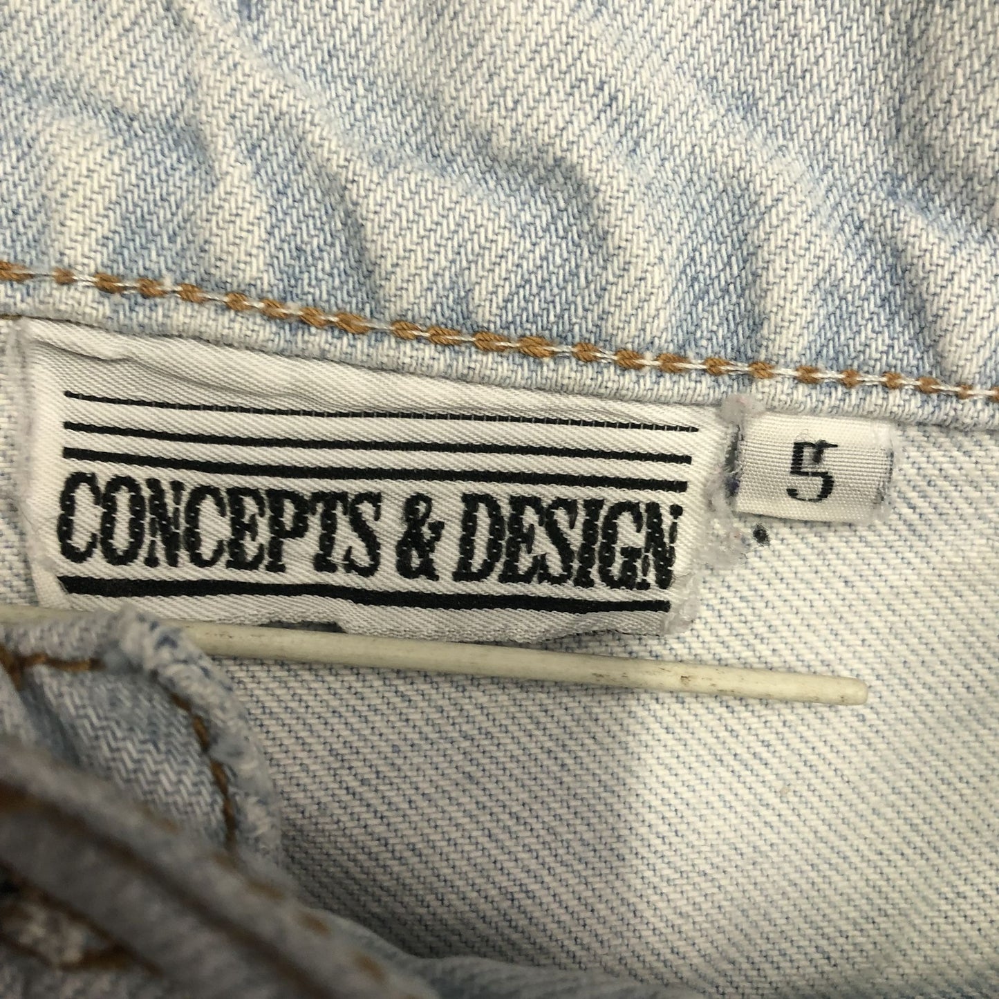 Vtg Concepts & Design Jean Shorts Jorts Junior 5 Buttonfly Bermuda Y2K 90s Retro