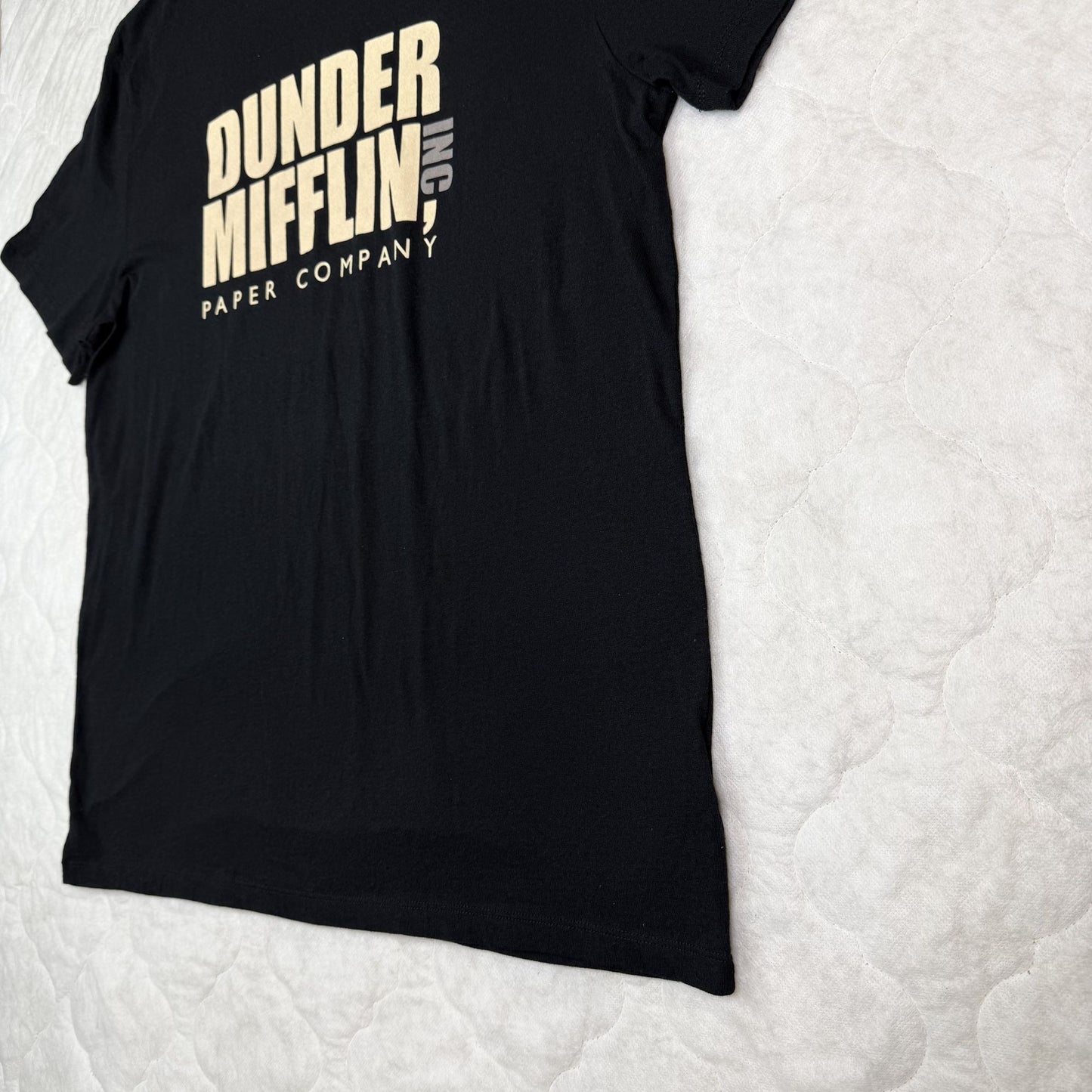NWT Dunder Mifflin Paper Company Mens L Black Graphic "The Office" Logo TShirt