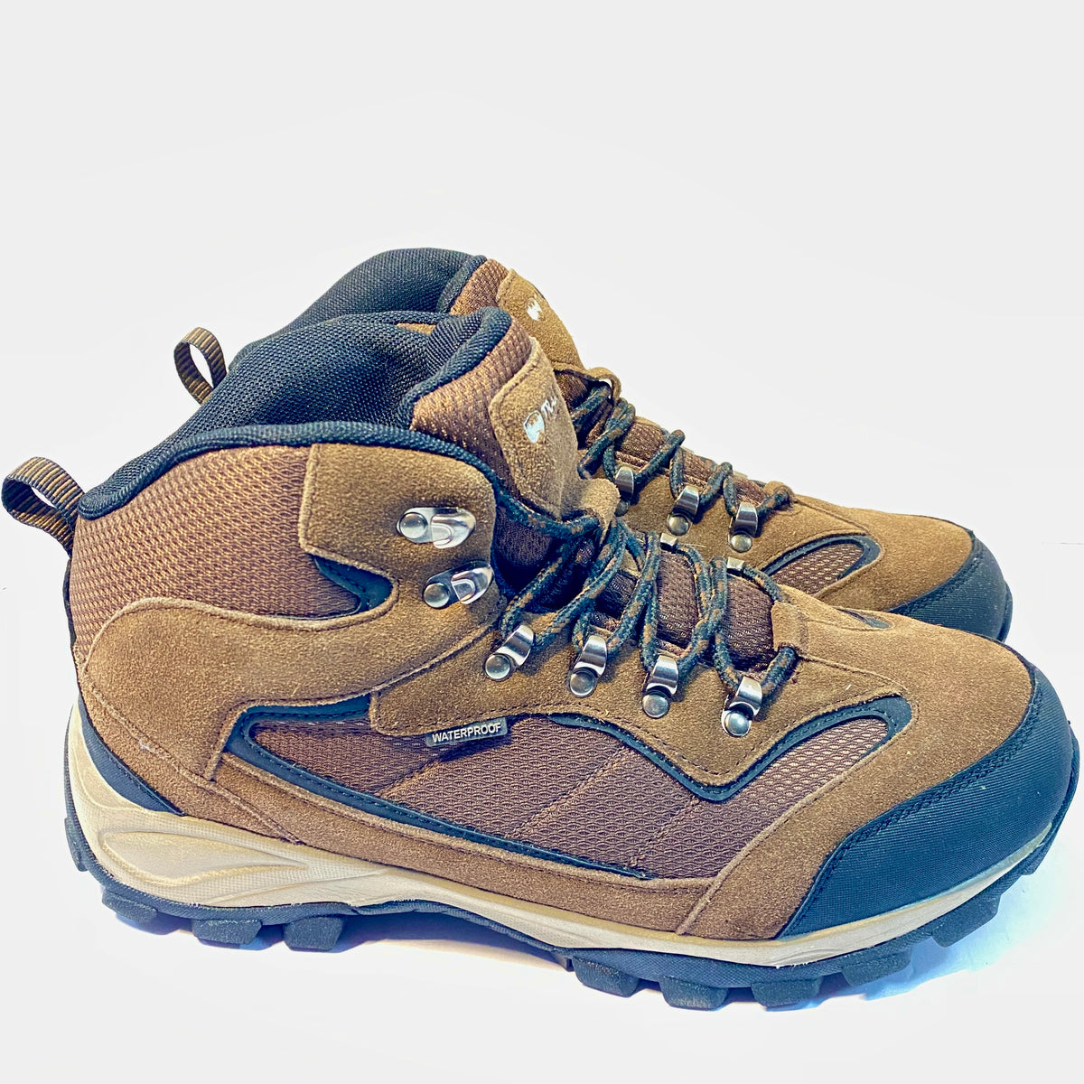 Trail Guide 10 EEE Men’s Hiking Boot Brown Black