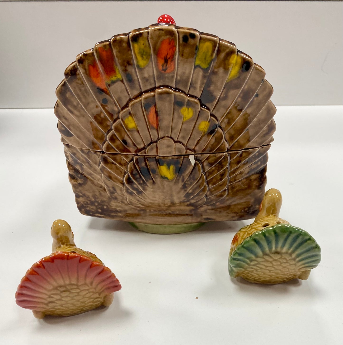 Vintage Ceramic Thanksgiving Turkey Table Ware Set