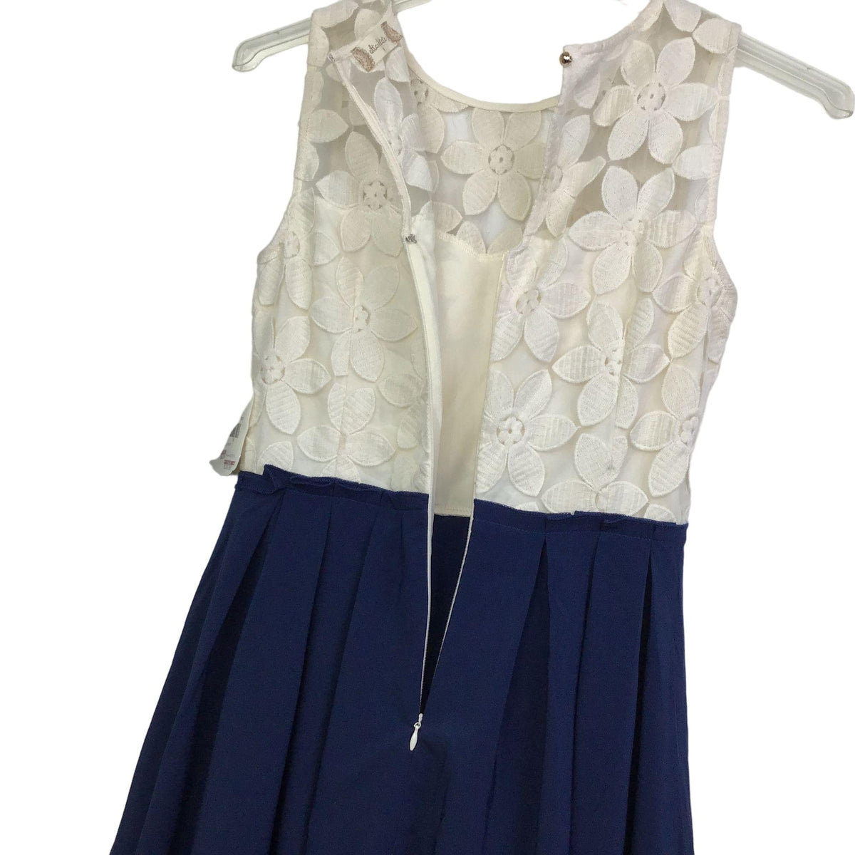 NWT Altar'd State M Dress Blue White Sleeveless Floral Lace Bodice Back Zipper