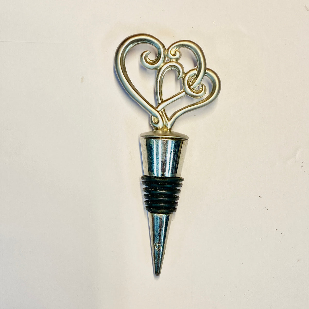 Wine Bottle Stopper Silver Tone Metal Interlocking Heart Design