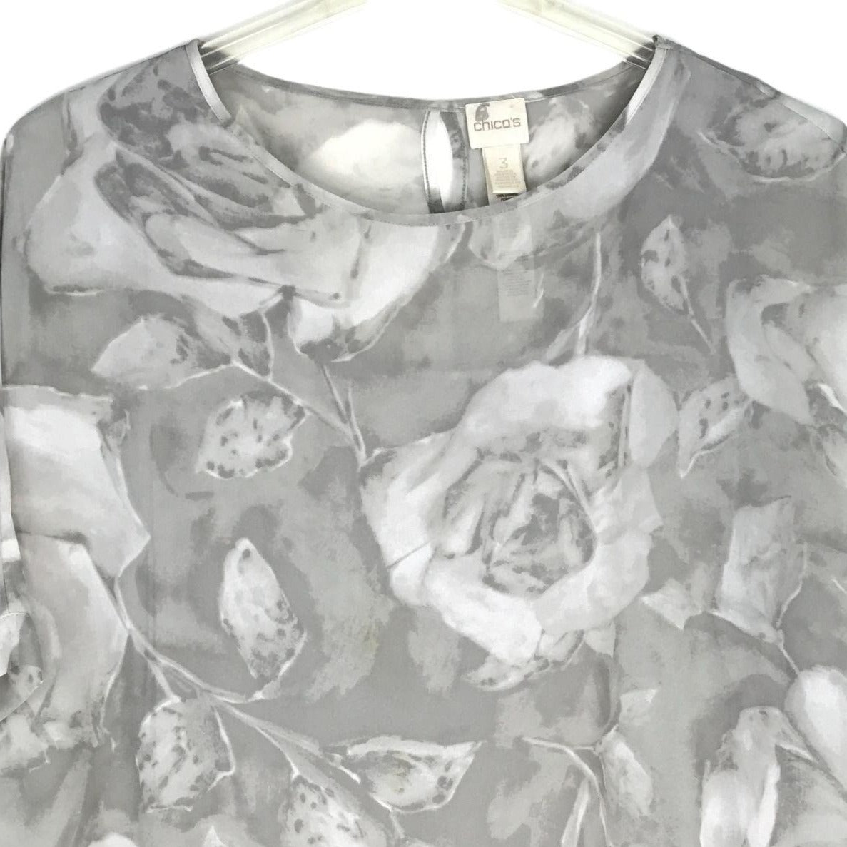 Chicos Womens 3/XL Blouse Shawl Gray Rose Floral Flowy Top Shell Tank Underneath