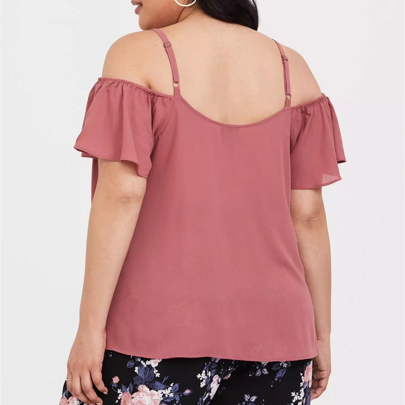 Torrid Womens 4 Dusty Rose Georgette Lace-Up Cold Shoulder Blouse Flutter Sleeve