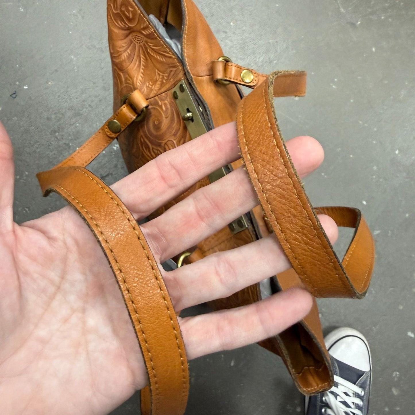 Patricia Nash Benvenuto Tote Shoulder Bag Heritage Tan Tooled Leather