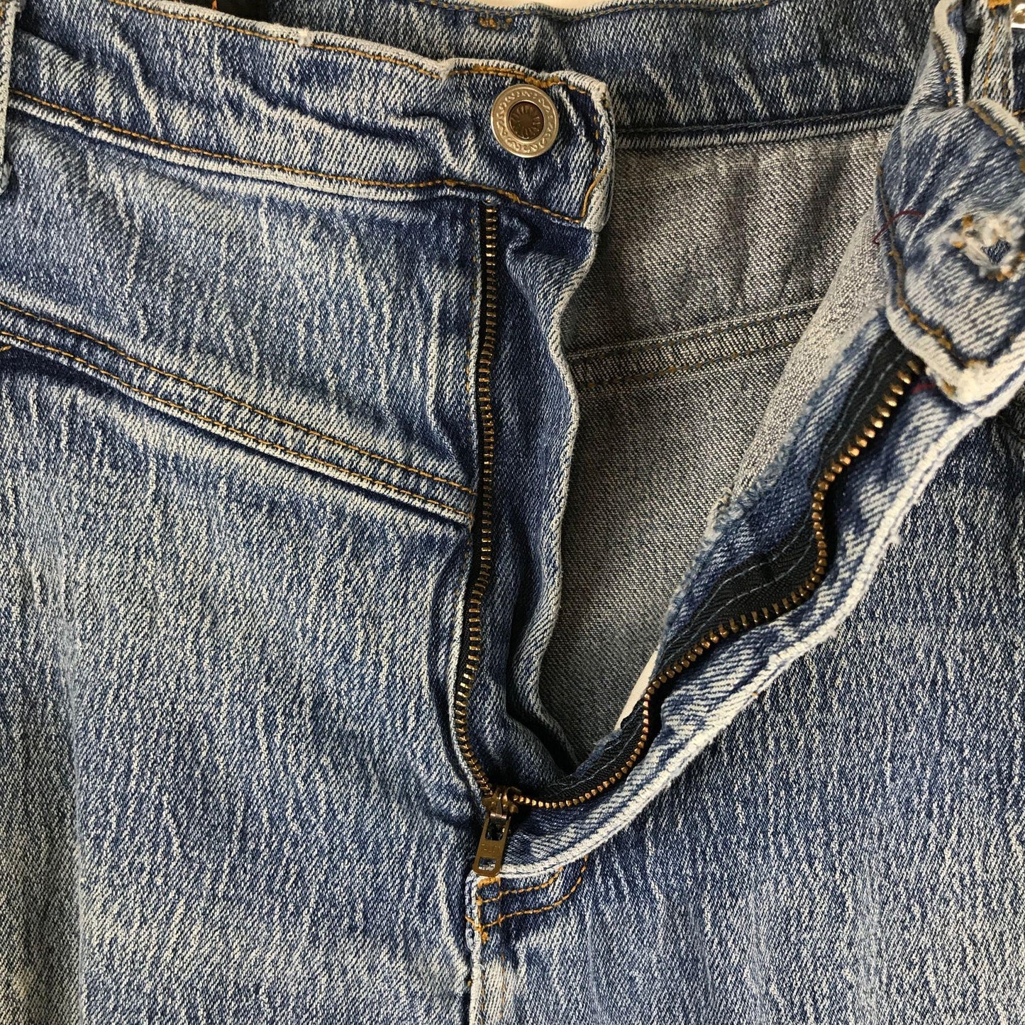 Vintage Action West High Waisted Jeans Relaxed Fit 80s 90s Retro Y2K Size 16