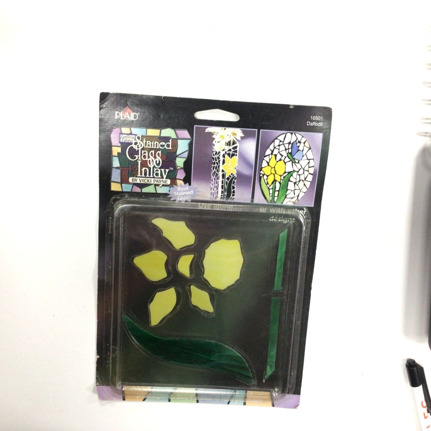 Real Stained Glass Inlay Kit By Vicki Payne - Daffodil Design - Plaid 16501